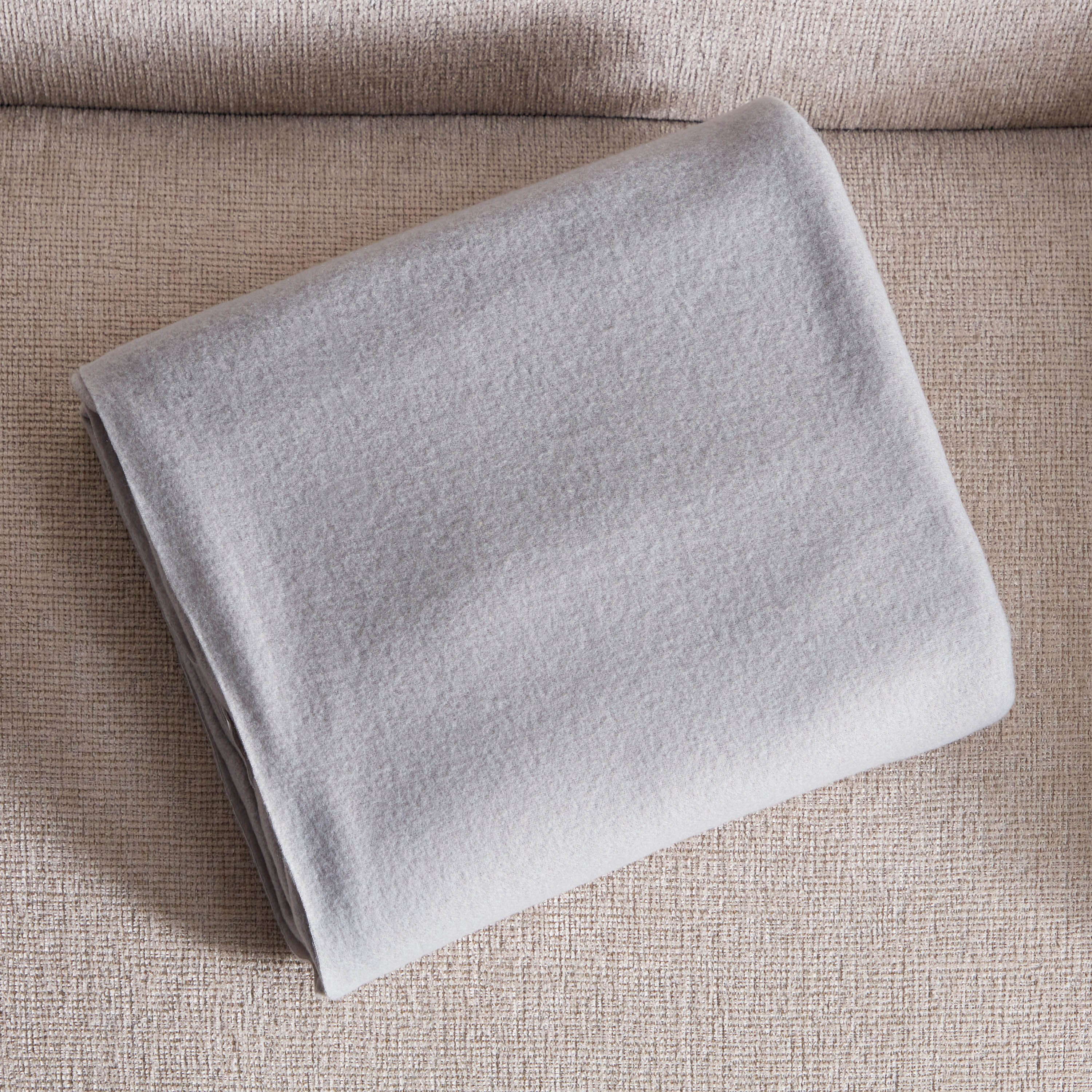 Atlanta Solid Recycled Polar Fleece Twin Blanket - 150x200 cm-hbxhomeware-hbxbedroom-image-4