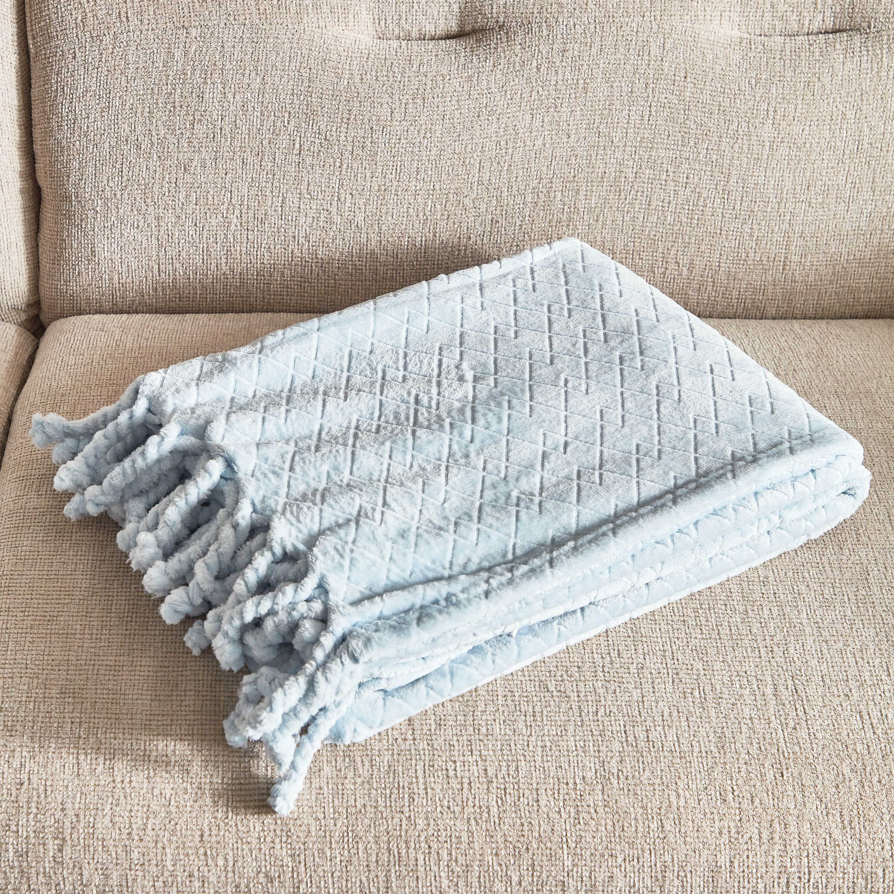 بطانية فلانيل سادة منقوشة من لافيش - 130x180 سم-hbxhomeware-hbxbedroom-image-4