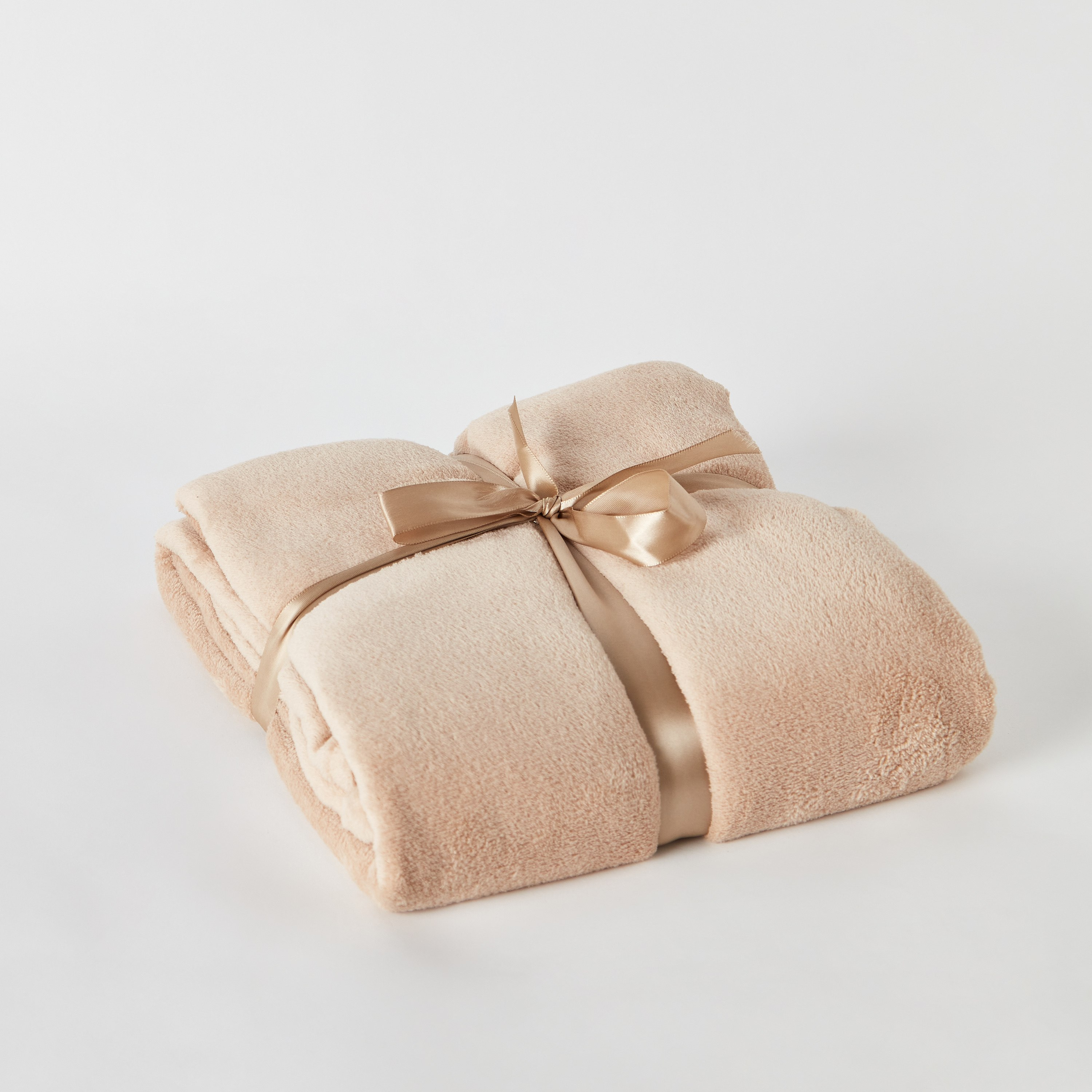 Ontario Solid Coral Fleece Throw - 120x170 cm-hbxhomeware-hbxbedroom-image-7