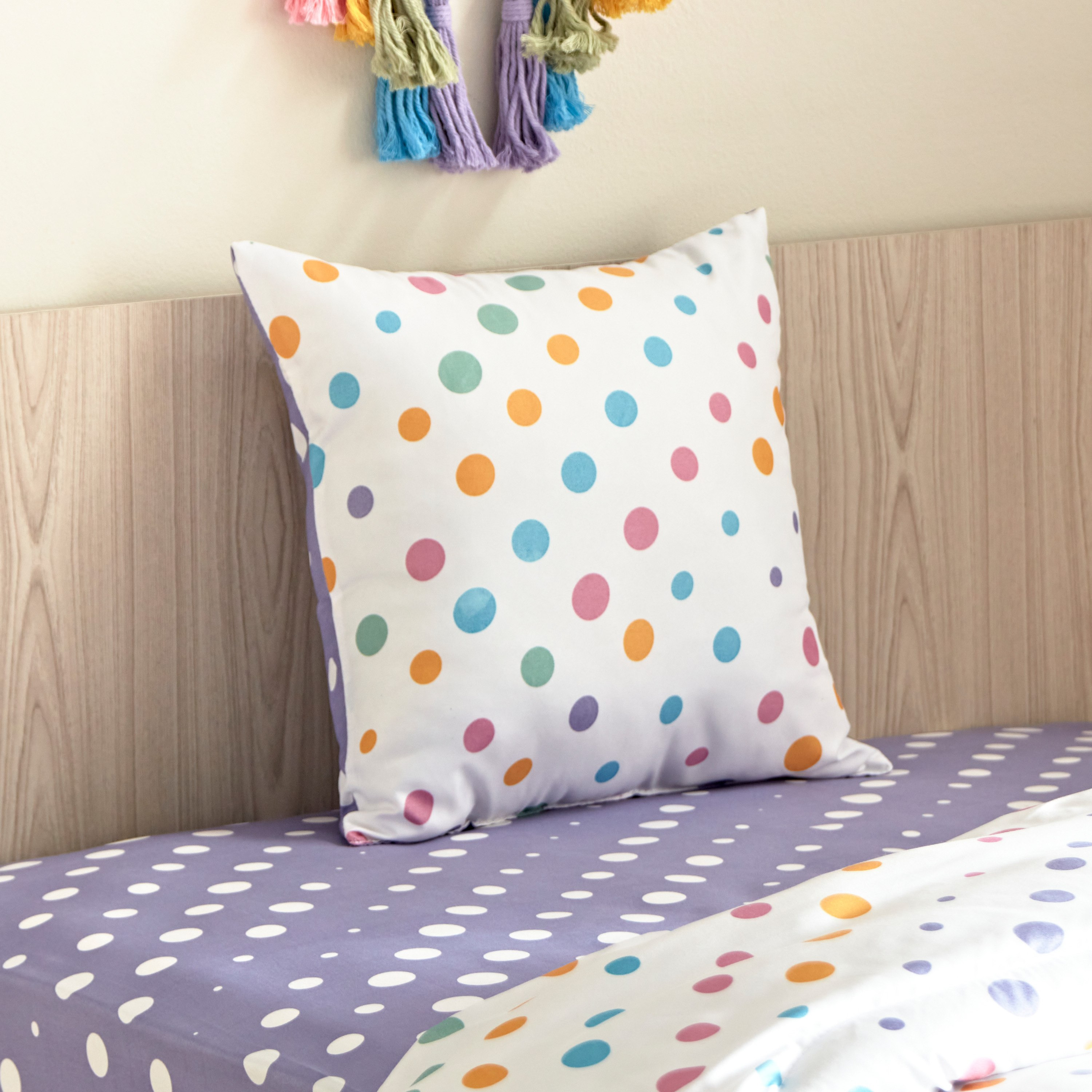 وسادة محشوة من نورا - 40x40 سم-hbxhomeware-hbxkidsandyouth-image-1