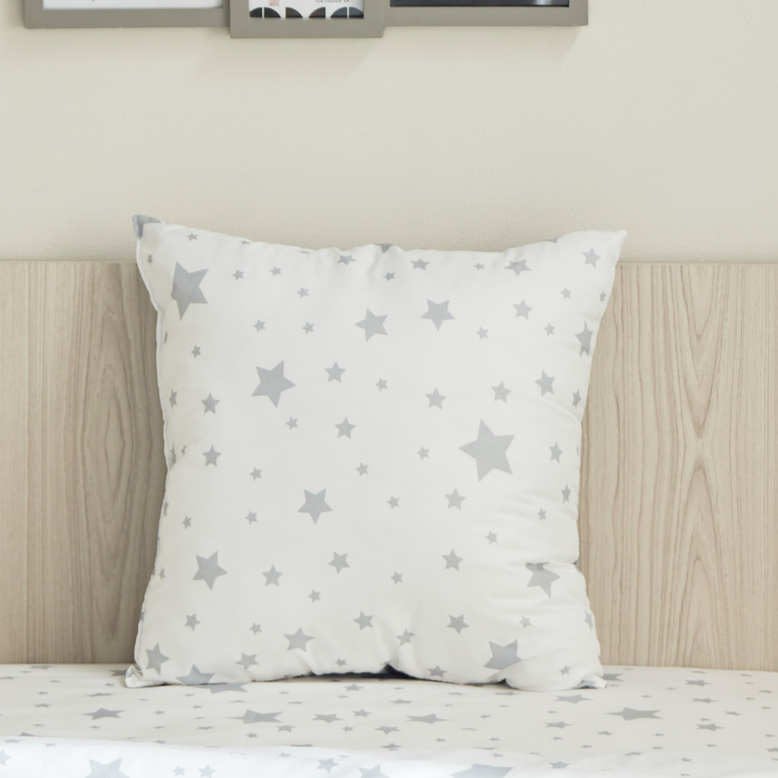 وسادة محشوة نجمة من نورا - 40x40 سم-hbxhomeware-hbxkidsandyouth-image-2