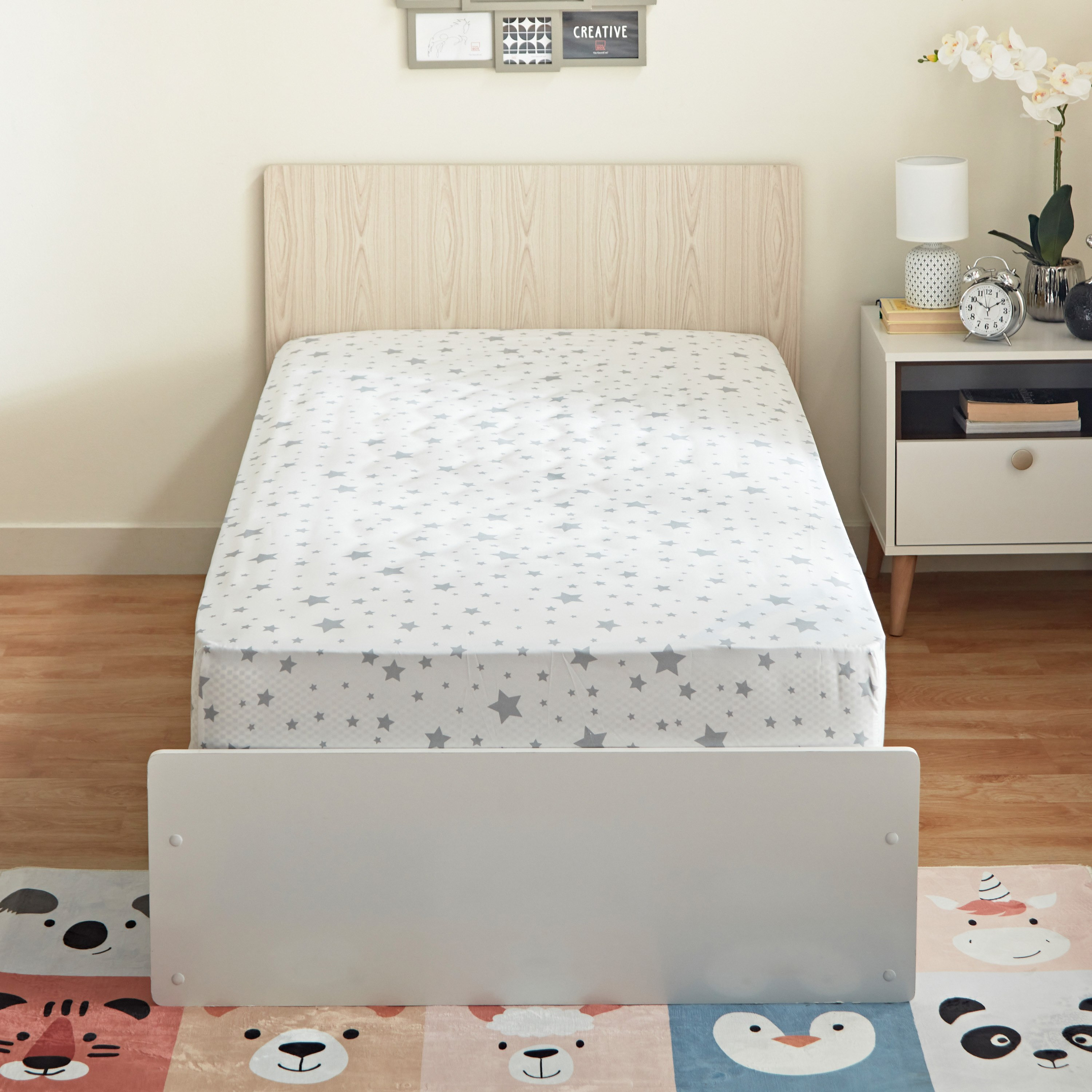 شرشف مطاطي فردي من الألياف الدقيقة من نورا - 90x190+25 سم-hbxhomeware-hbxkidsandyouth-image-1