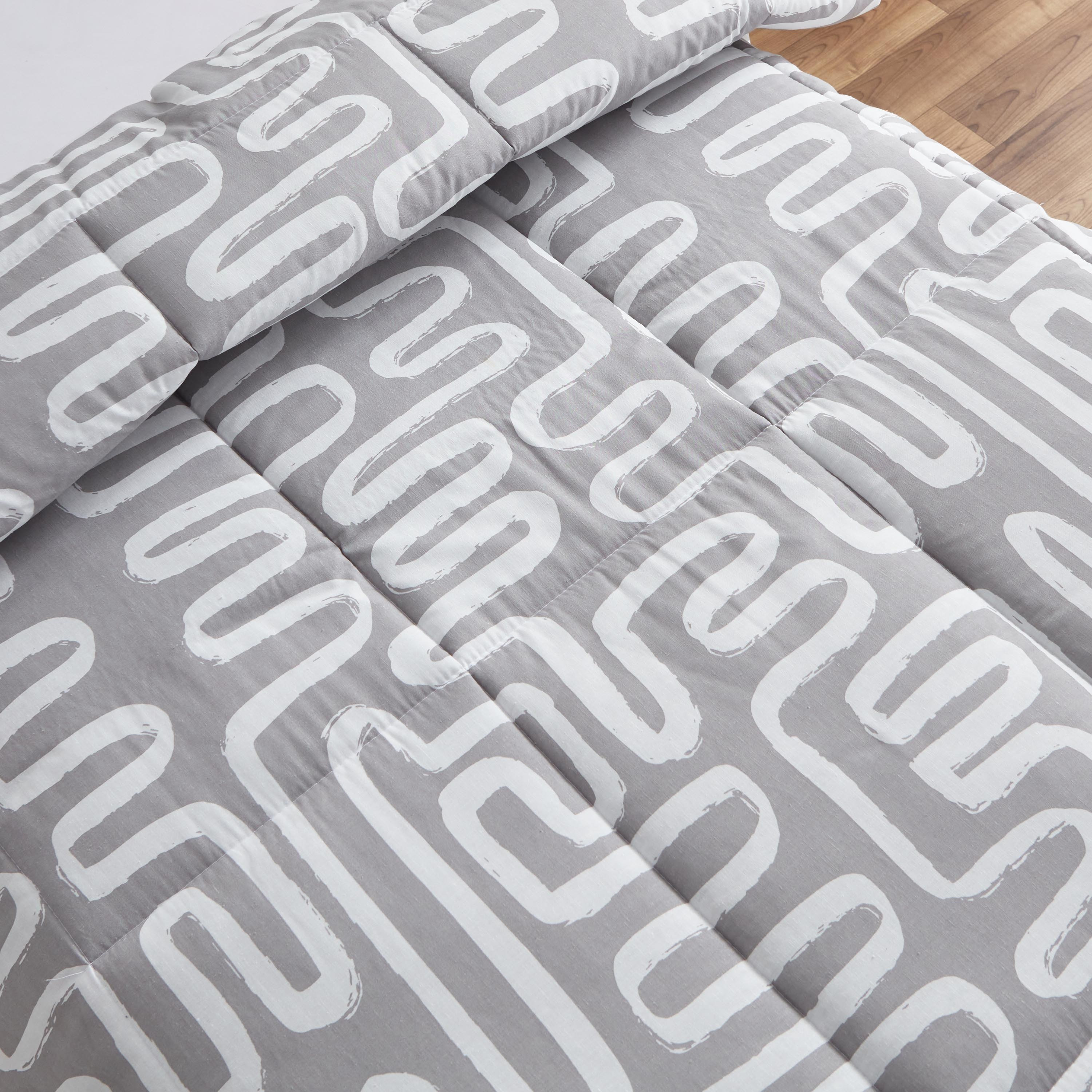 طقم لحاف فردي قطعتين من القطن والبوليستر من ألبانيا ليزهي- 135x220 سم-hbxhomeware-hbxdecorandfurnishings-image-4