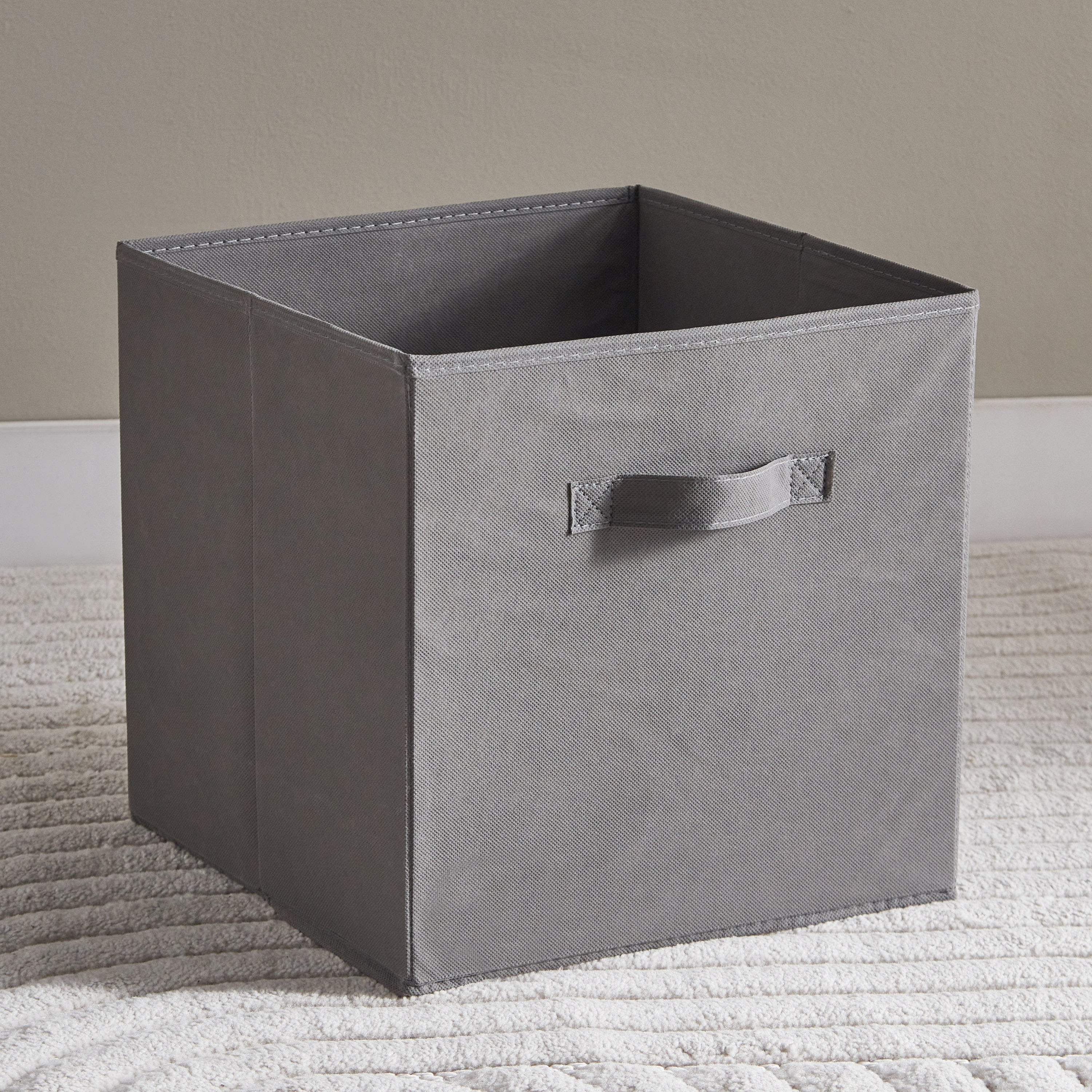 صندوق قماش على شكل مكعب من أوليف- 32x33x32 سم-hbxbedroom-bedroomaccessories-bedroomstorage-image-1