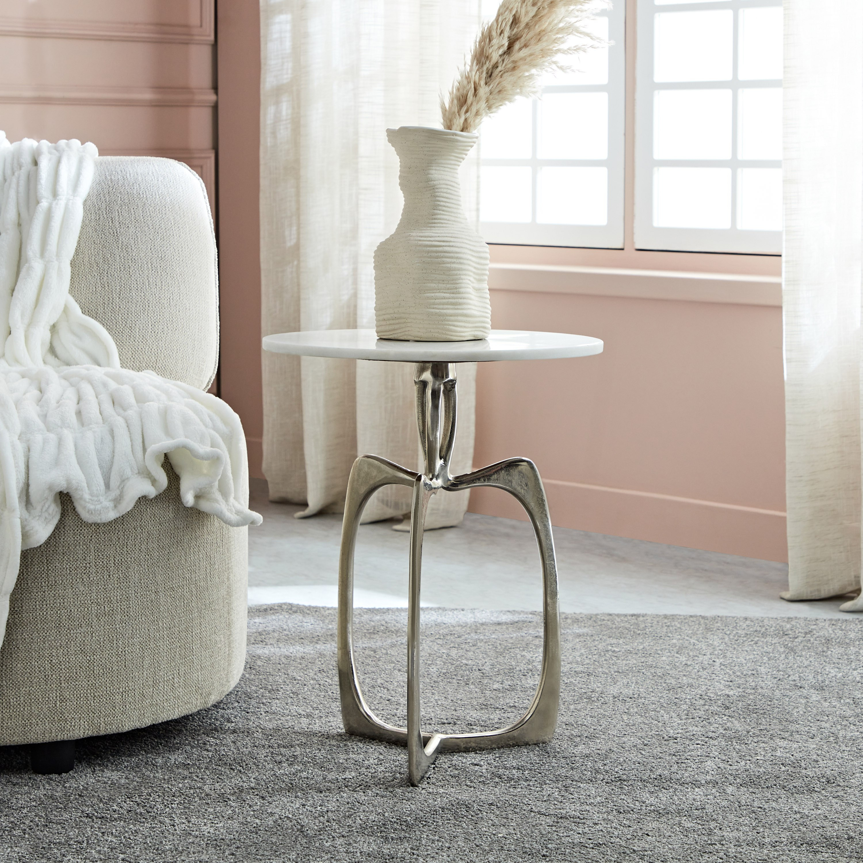 طاولة جانبية بسطح من الرخام الأصلي - أرك من فيندرا-hbxfurniture-livingroom-endtables-image-1