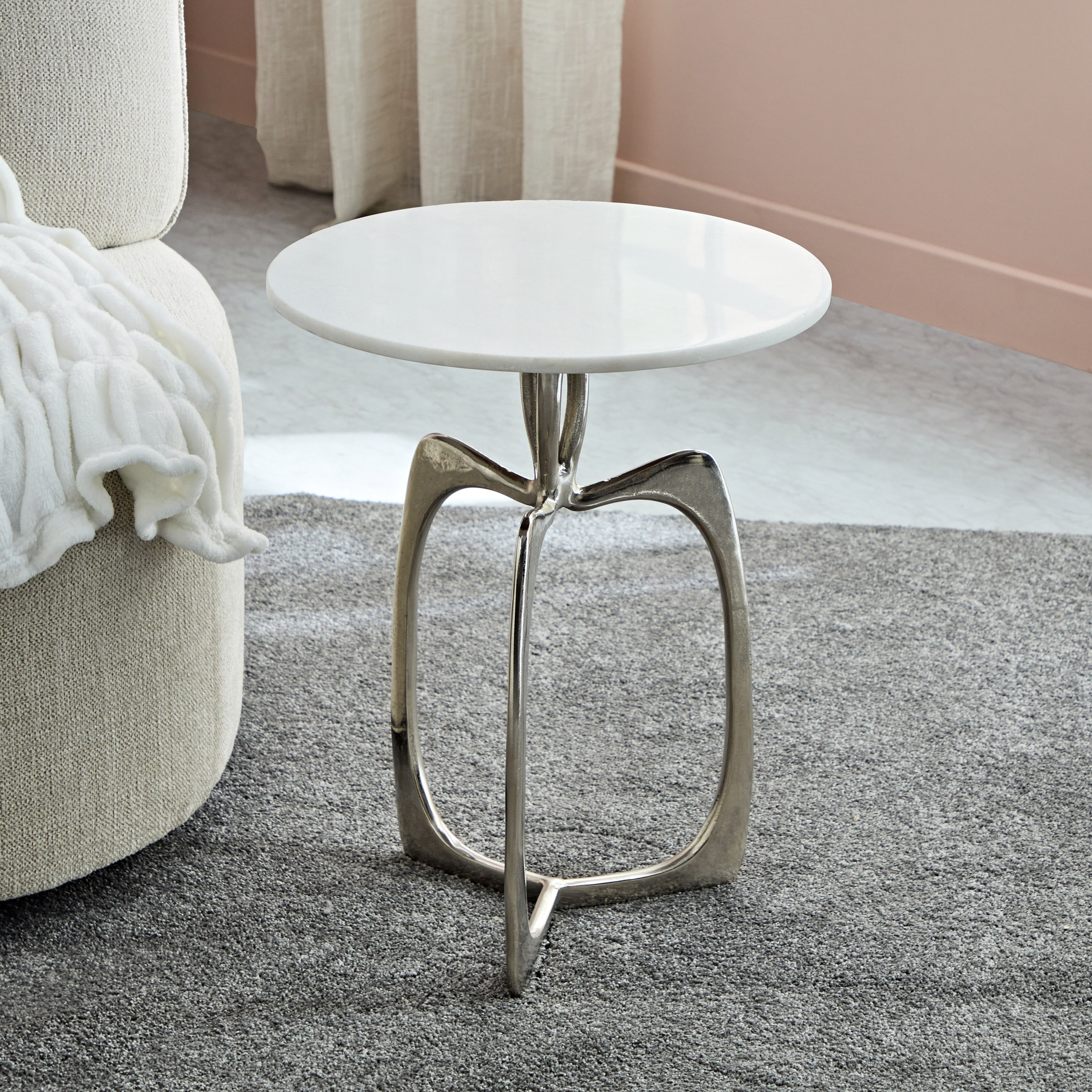 طاولة جانبية بسطح من الرخام الأصلي - أرك من فيندرا-hbxfurniture-livingroom-endtables-image-2
