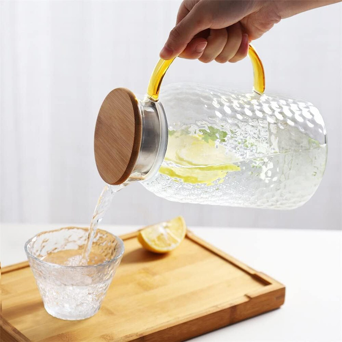 إبريق زجاج بوروسيليكات مع مصفاة وغطاء خيزران من زين - 1.8 لتر-hbxhomeware-hbxkitchen-image-2
