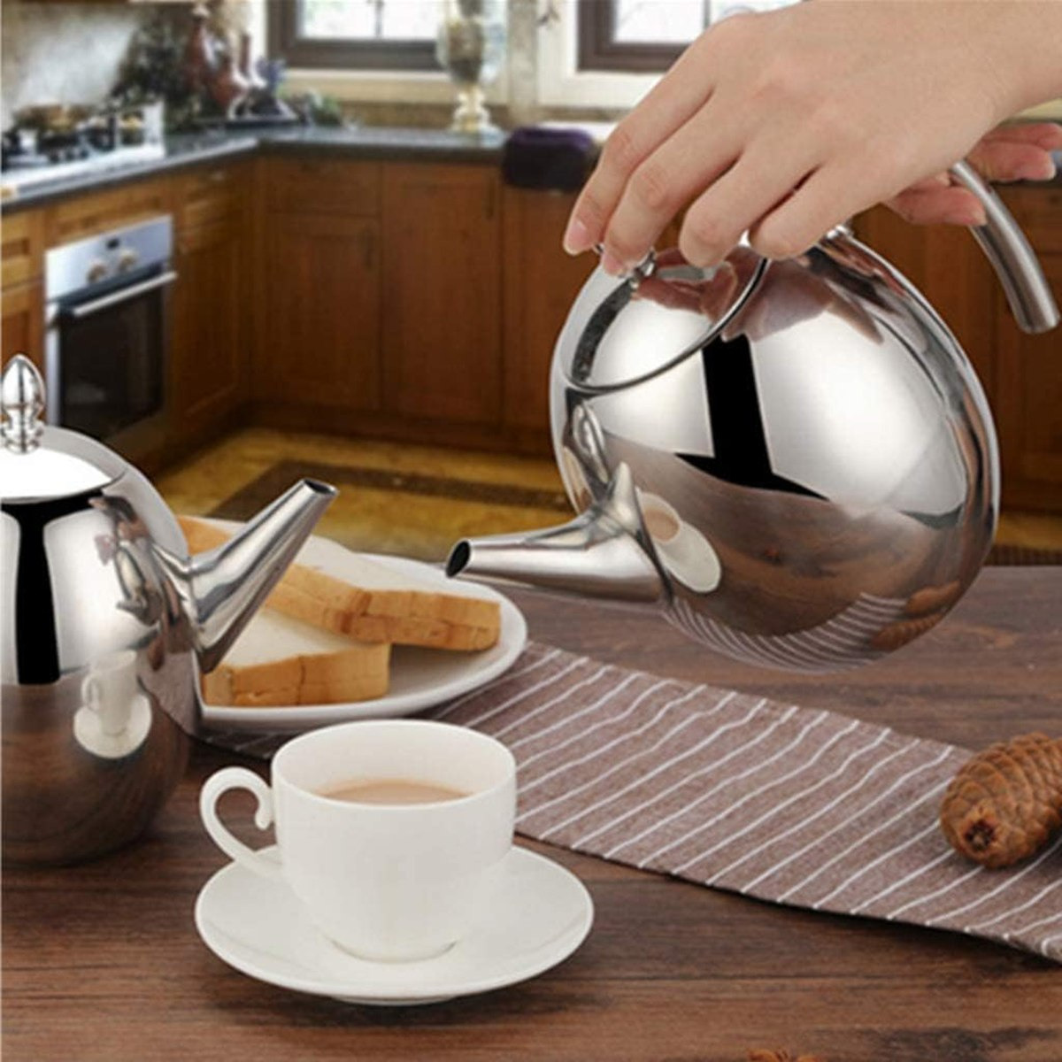 إبريق شاي ستانلس ستيل على شكل زيتون مع مرشّح من زين-hbxhomeware-hbxkitchen-image-2