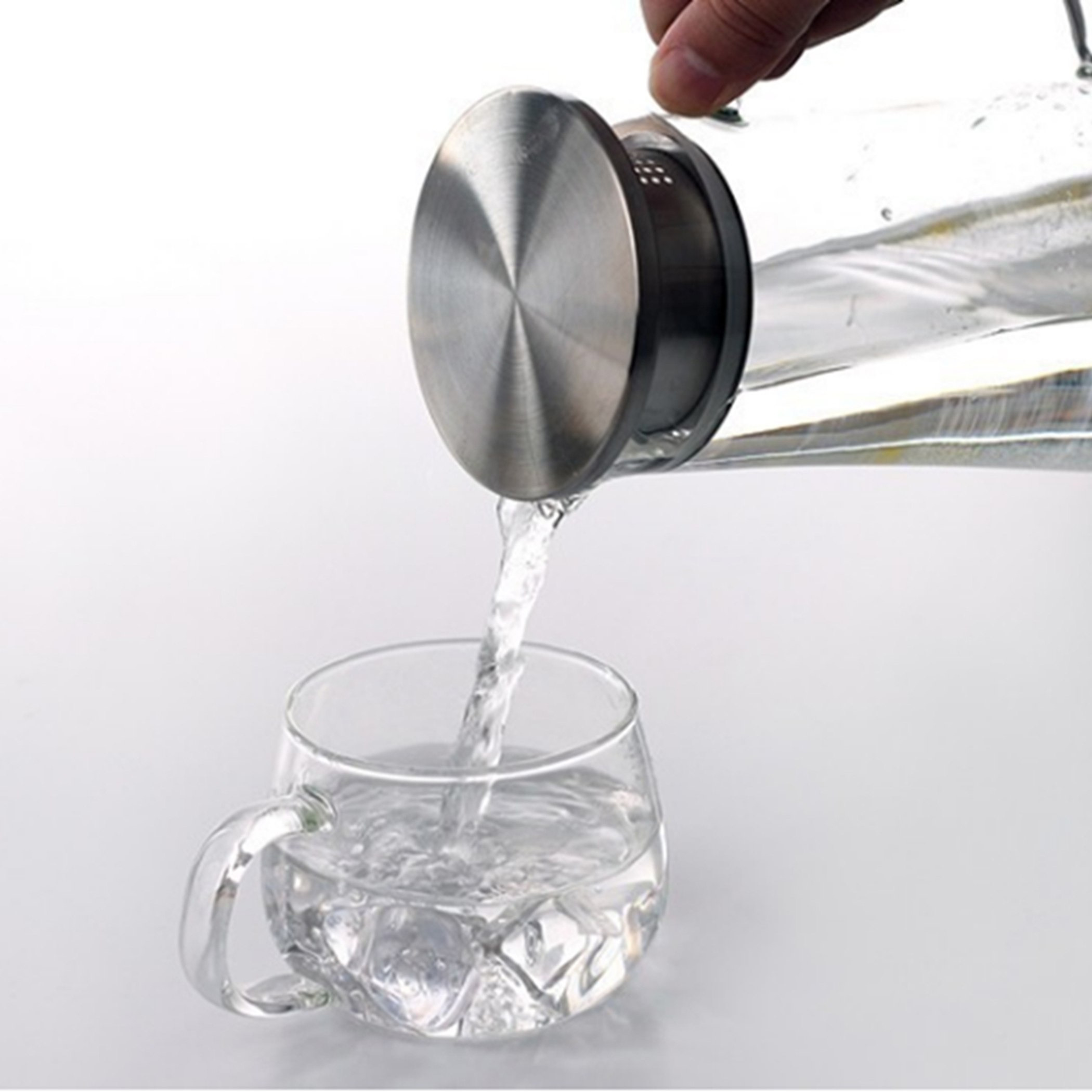 إبريق ماء زجاج بوروسيليكات مع غطاء مصفاة ستانلس ستيل من زين - 1.8 لتر-hbxhomeware-hbxkitchen-image-3