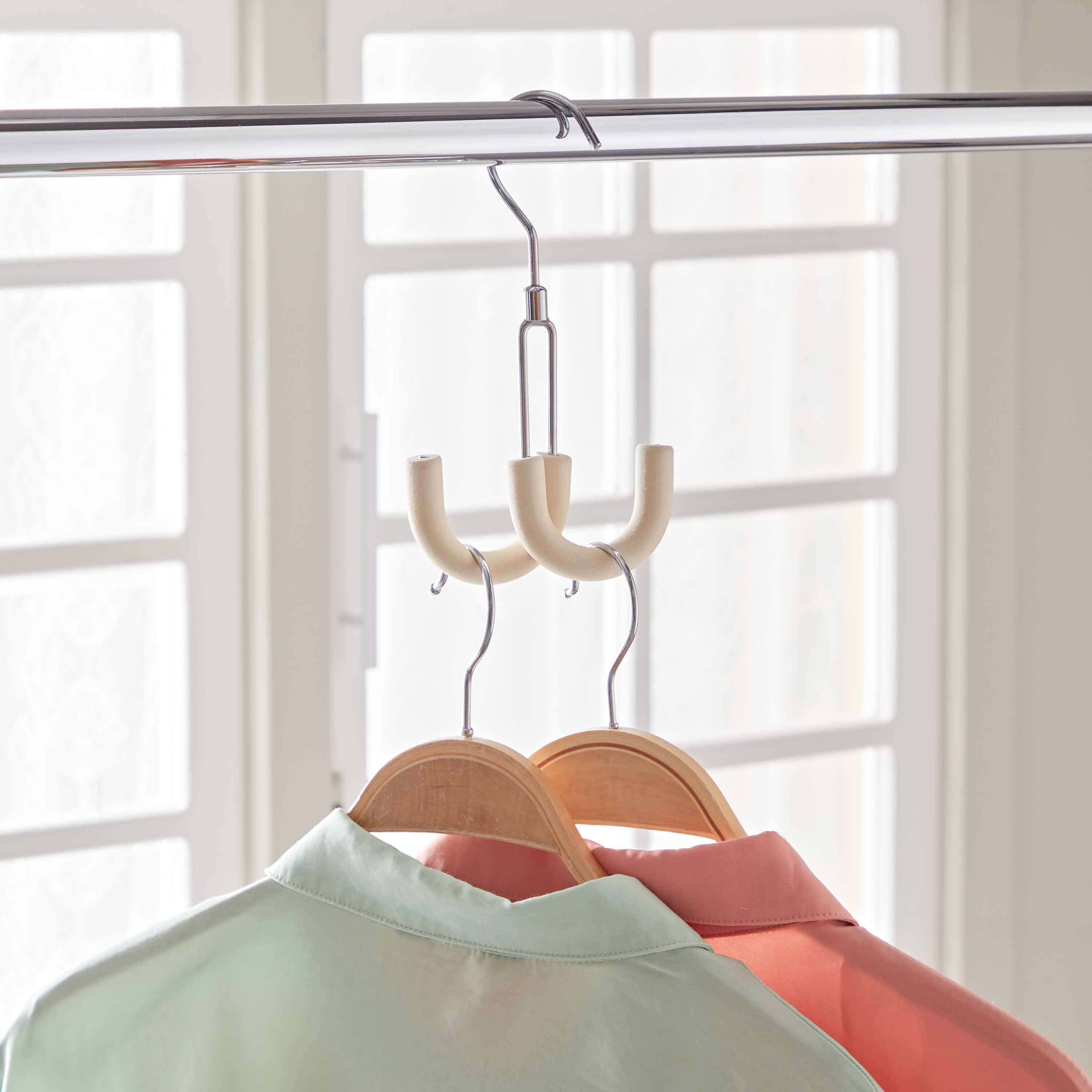 Vega Foam Covered Hanger-hbxhomeware-bathandlaundry-clothesdryingracks-image-1