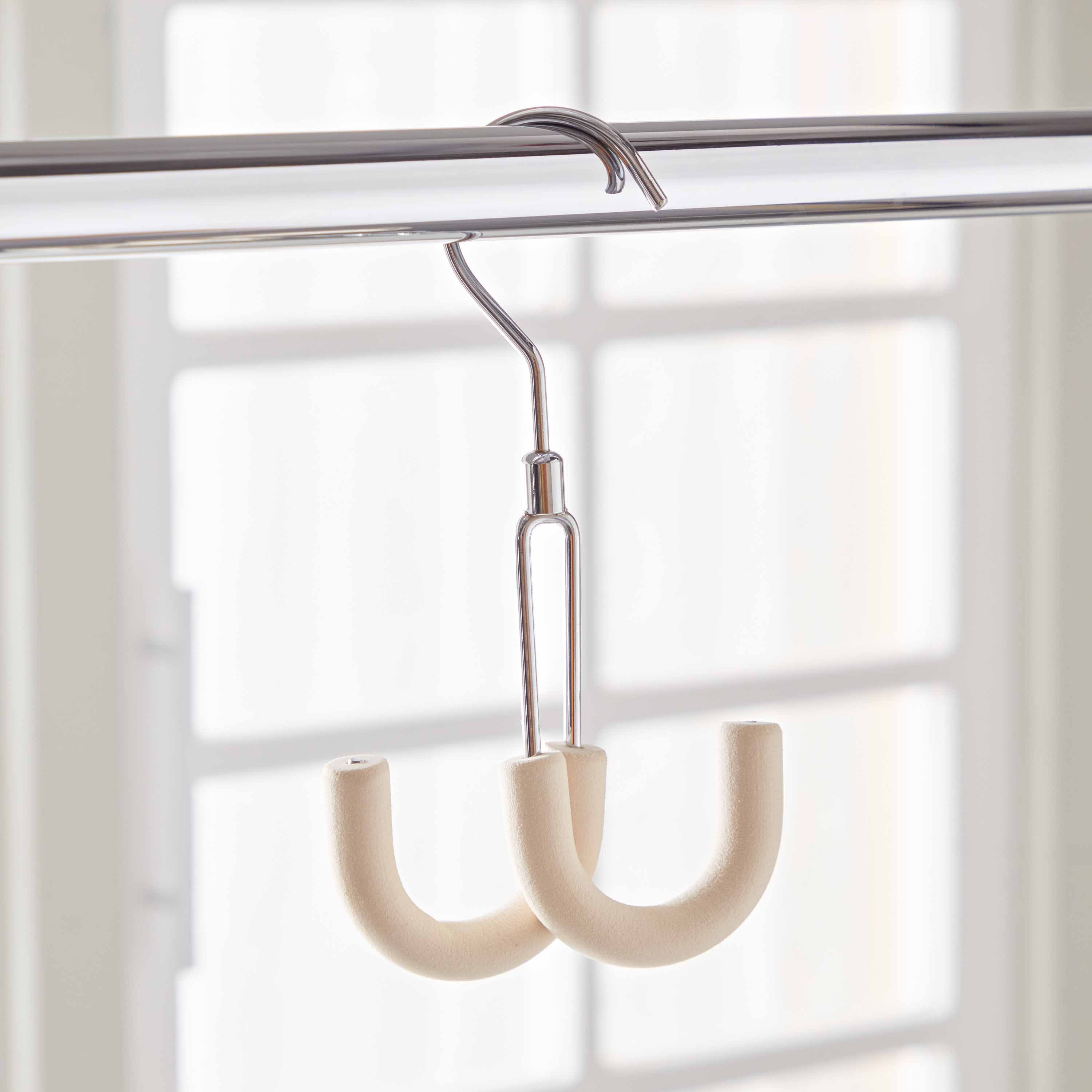 Vega Foam Covered Hanger-hbxhomeware-bathandlaundry-clothesdryingracks-image-2