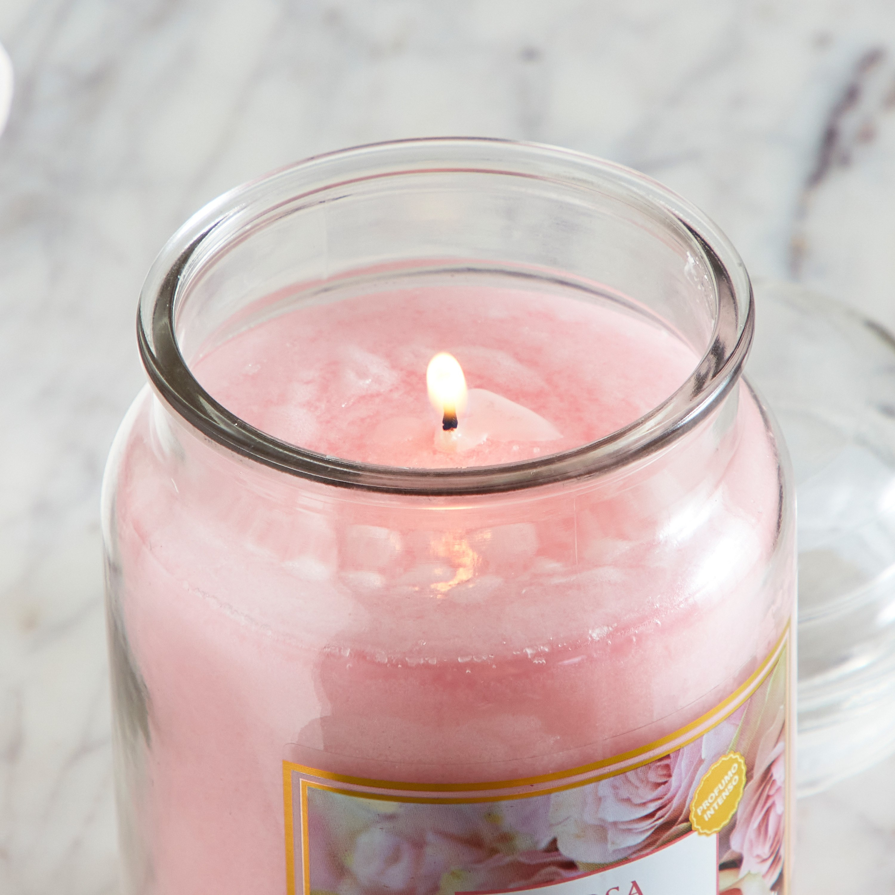 جرّة شمع برائحة الورد من فيلا - 550 جرام-hbxlivingroom-decorandaccessories-candles-image-3