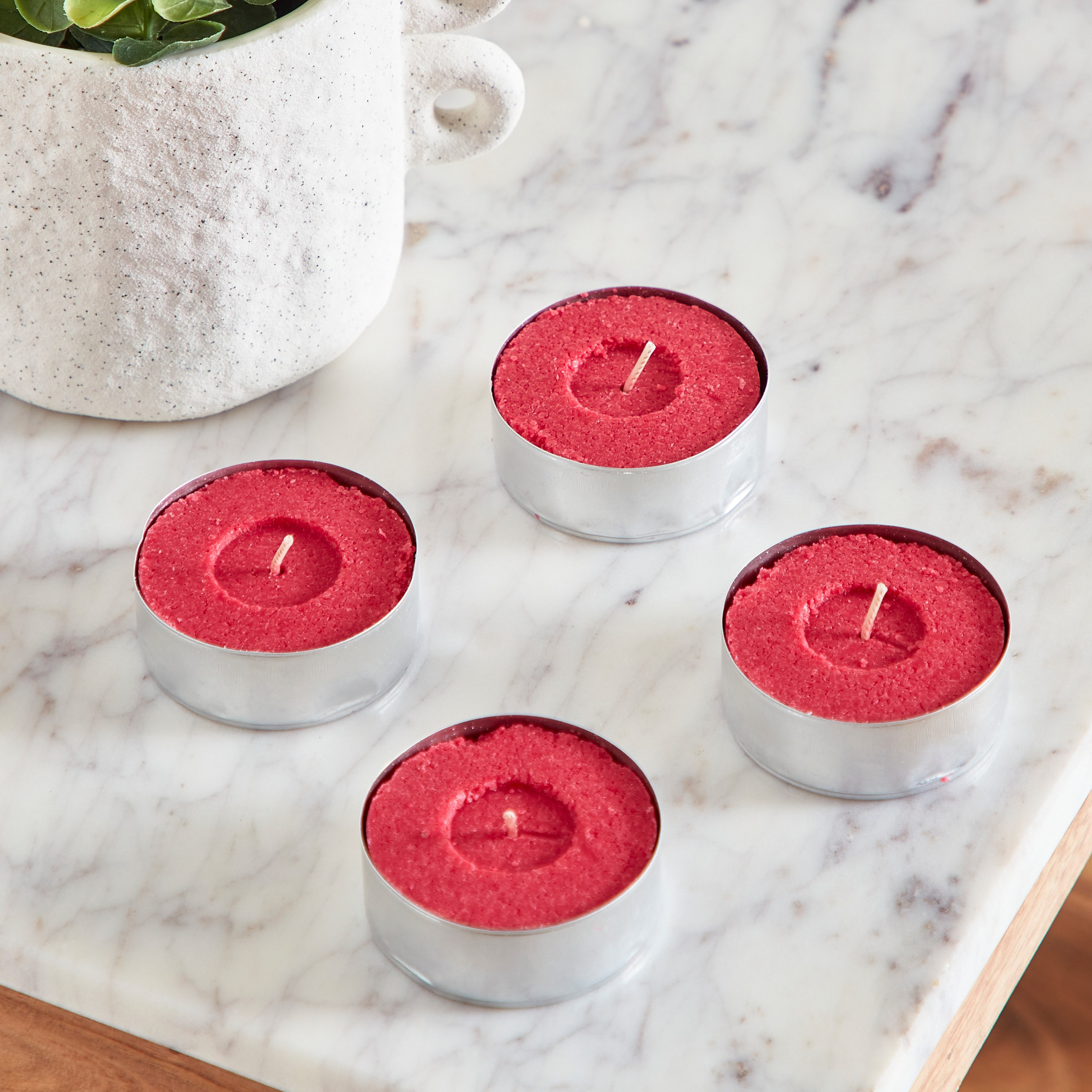 طقم شموع صغيرة 4 قطع برائحة خليط التوت من فيلا - 152 جم-hbxlivingroom-decorandaccessories-candles-image-1