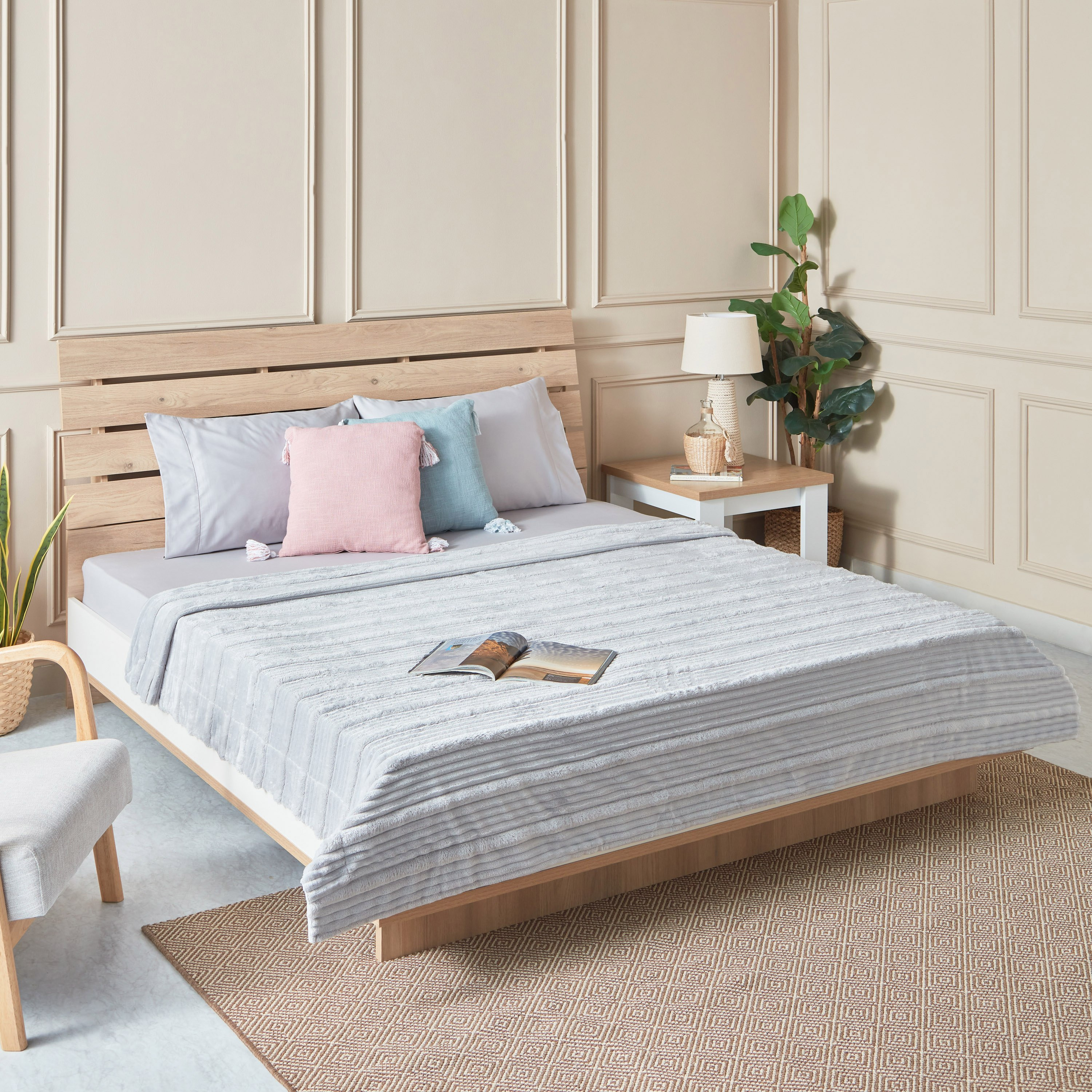 بطانية كوين بطبقتين جاكار من ريبي - 200x220 سم-hbxhomeware-hbxbedroom-image-6