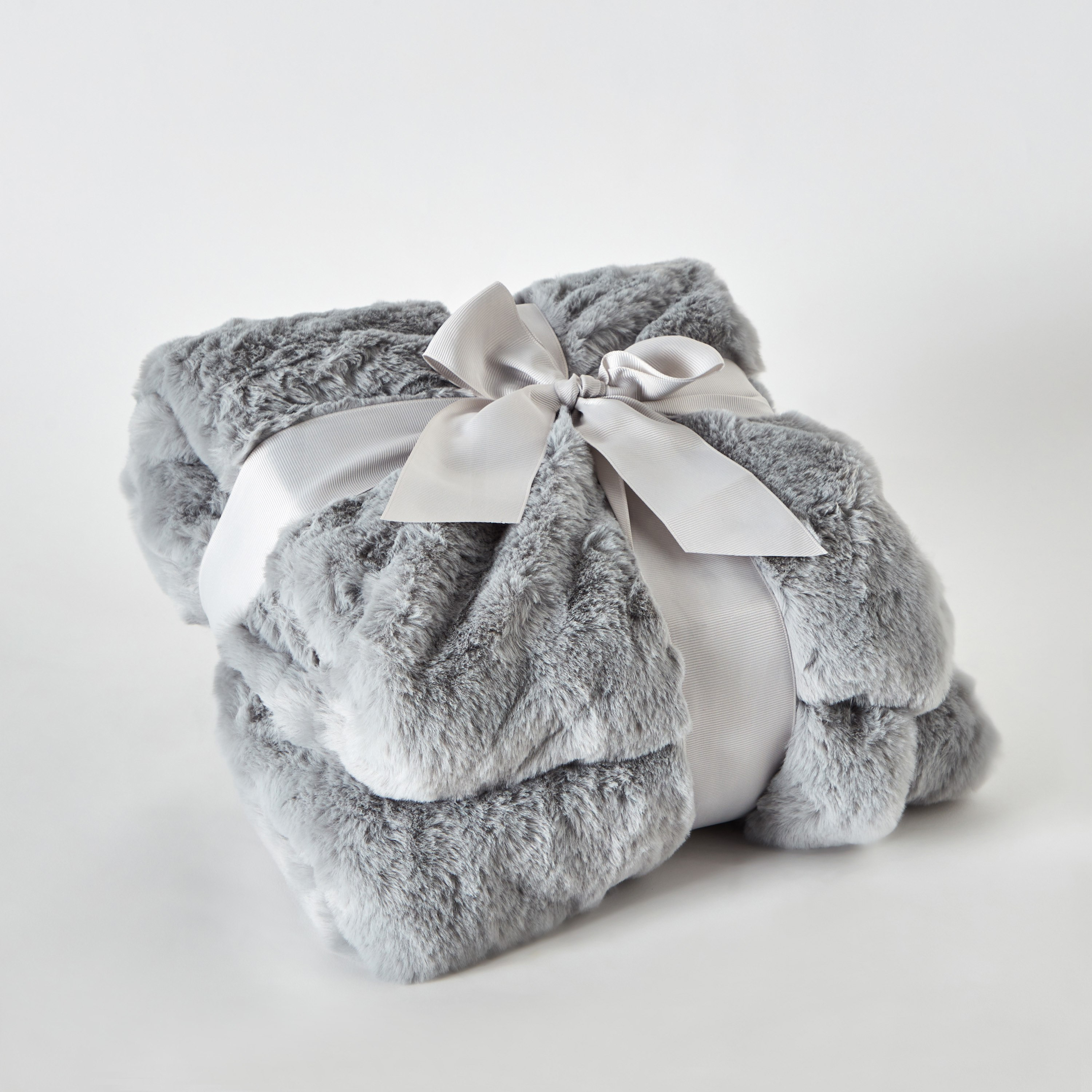 ugg dream throw grey