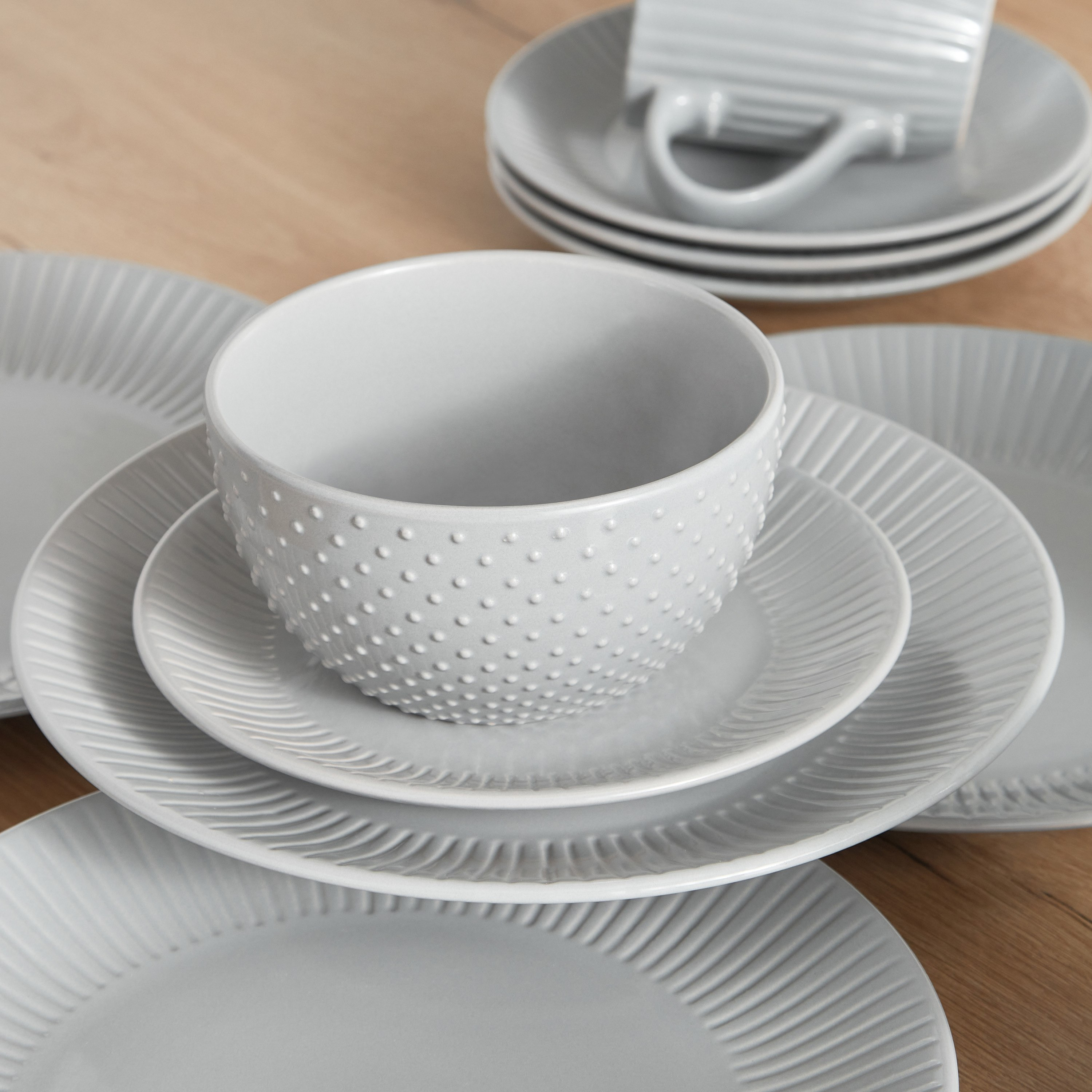 طقم عشاء 16 قطعة من الخزف الحجري من إليجنزا - 4 أشخاص-hbxhomeware-hbxkitchen-image-4