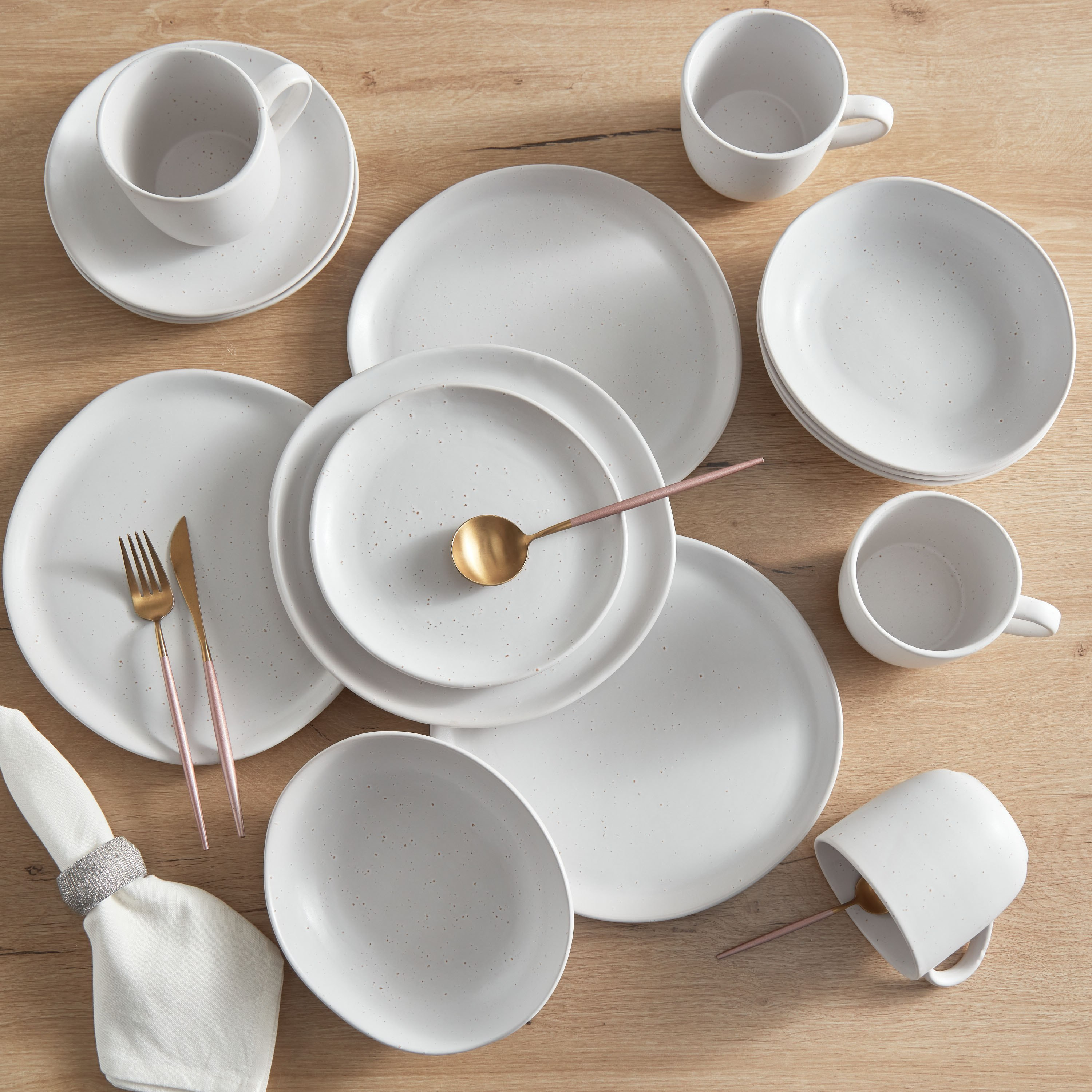 طقم عشاء 16 قطعة من الخزف الحجري من إليجنزا - 4 أشخاص-hbxhomeware-hbxkitchen-image-1