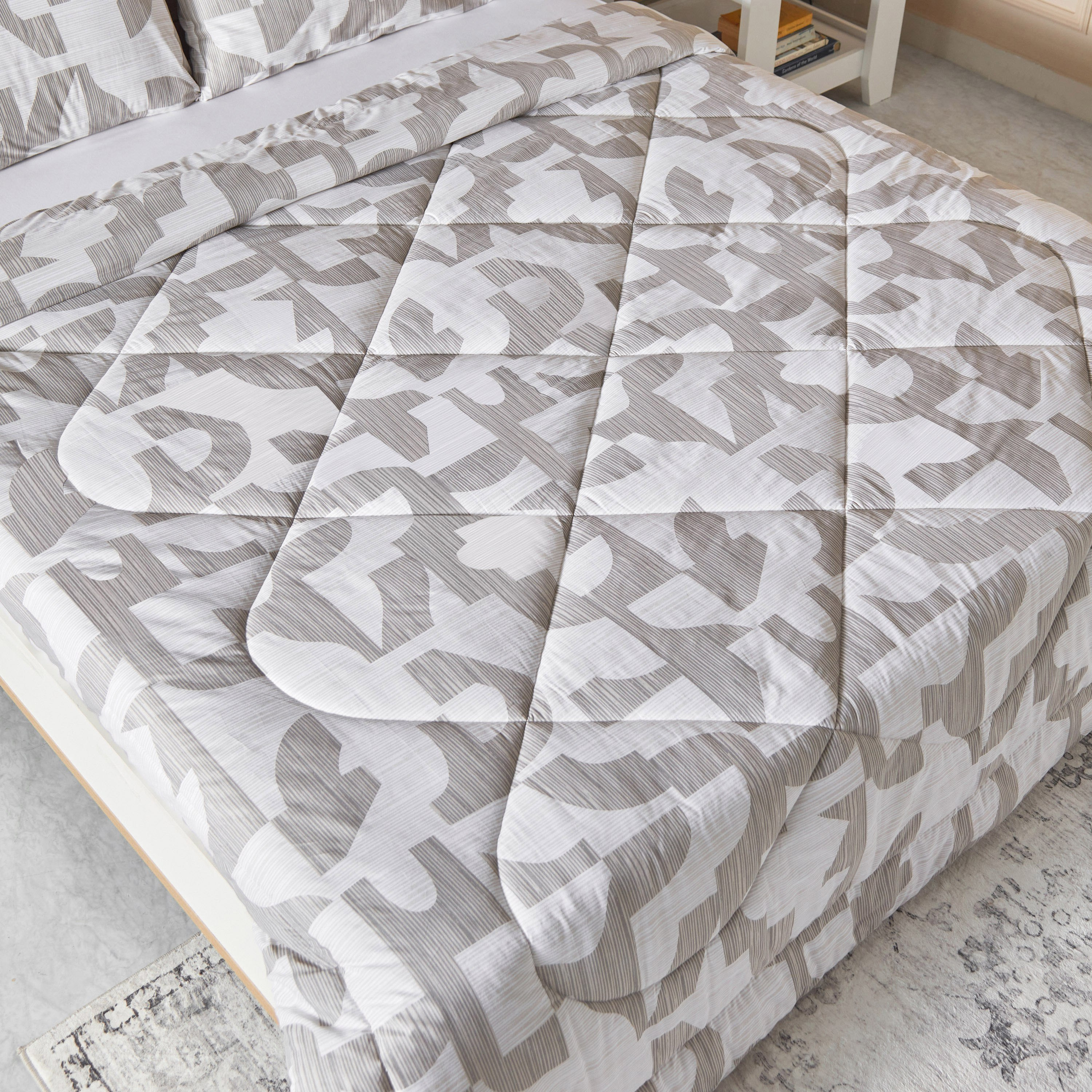 طقم لحاف كينج 3 قطع من لشبونة كينا - 220x240 سم-hbxhomeware-hbxdecorandfurnishings-image-4