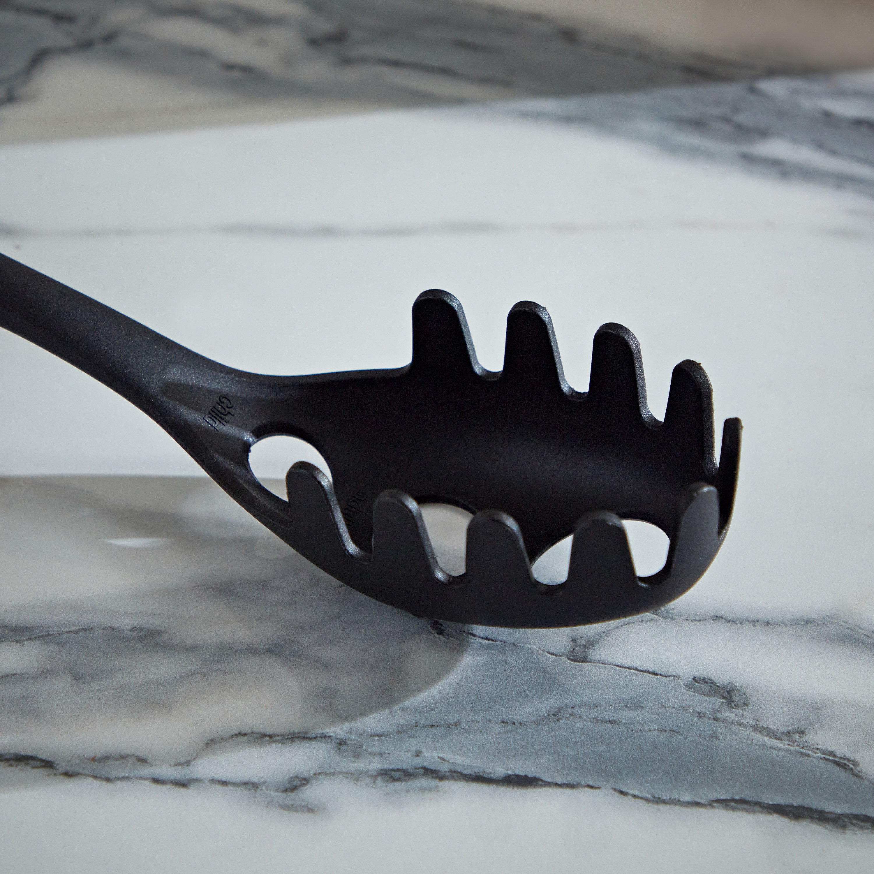 مغرفة سباجيتي نايلون من لا ناتورا - 36 سم-hbxhomeware-hbxkitchen-image-2