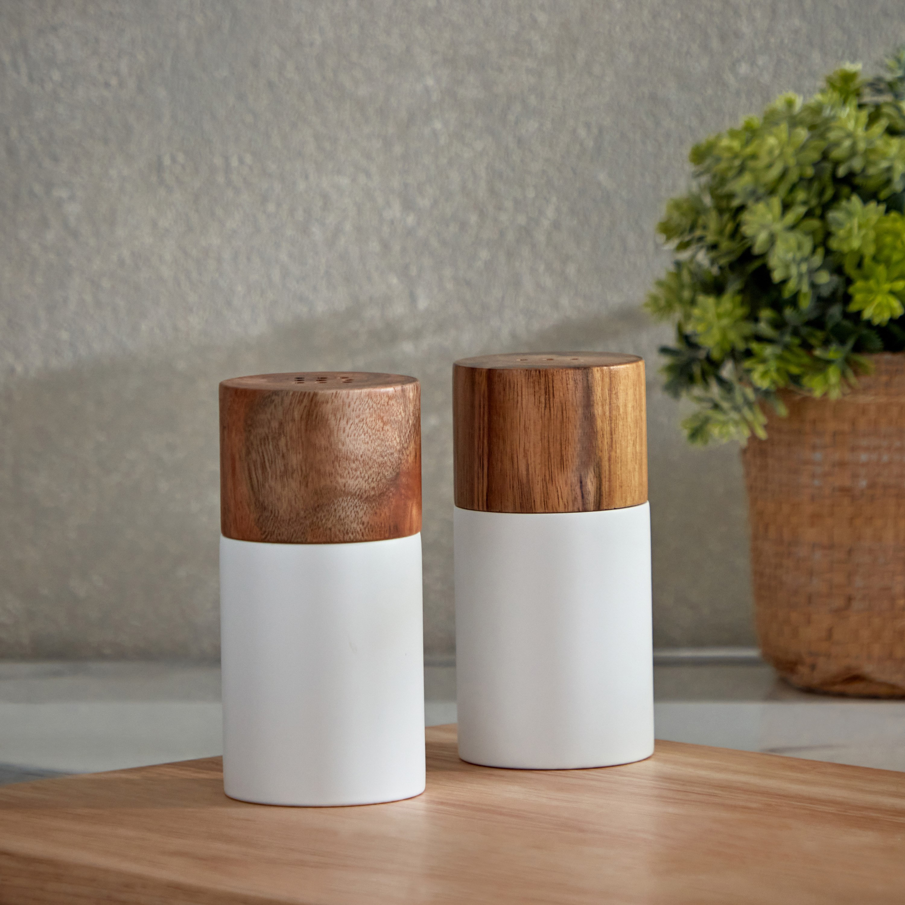 طقم حامل ملح وفلفل من لا ناتشورا-hbxhomeware-hbxkitchen-image-1
