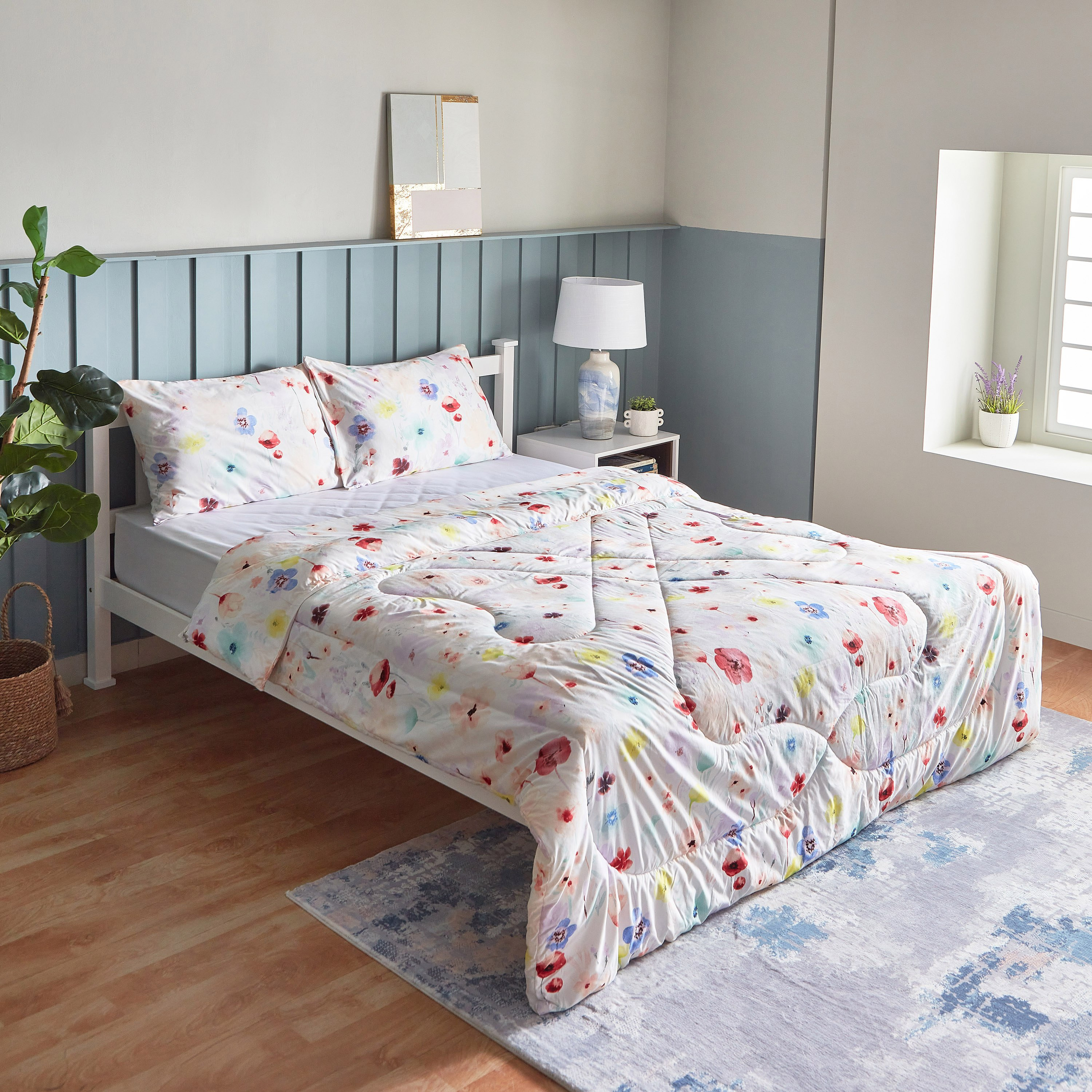 طقم لحاف كينج من الألياف الدقيقة 3 قطع من فلورا - 200x240 سم-hbxhomeware-hbxdecorandfurnishings-image-1