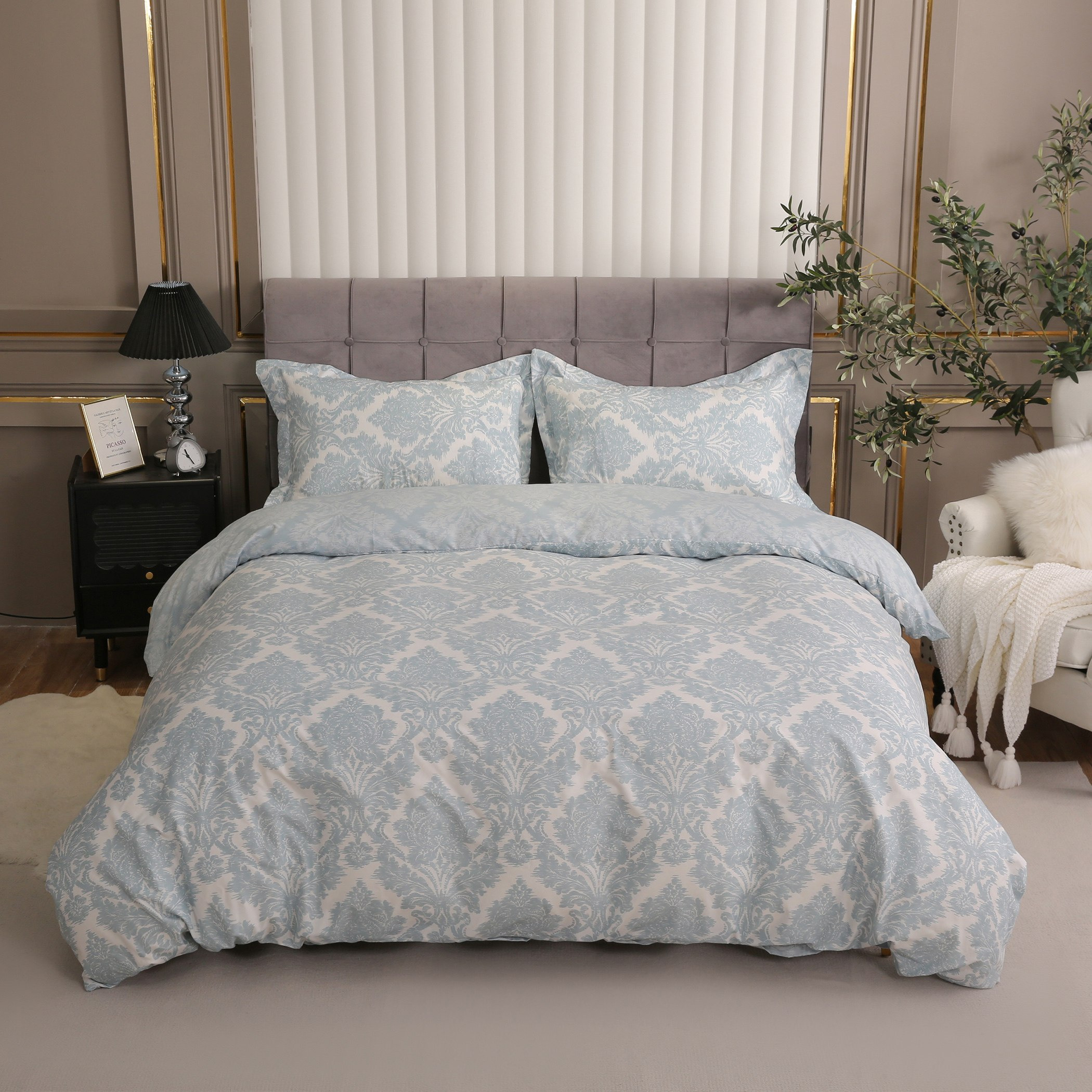 طقم غطاء لحاف كوين كينج من الألياف الدقيقة 3 قطع بطبعات من دمشق - 220x220 سم-hbxhomeware-hbxdecorandfurnishings-image-2