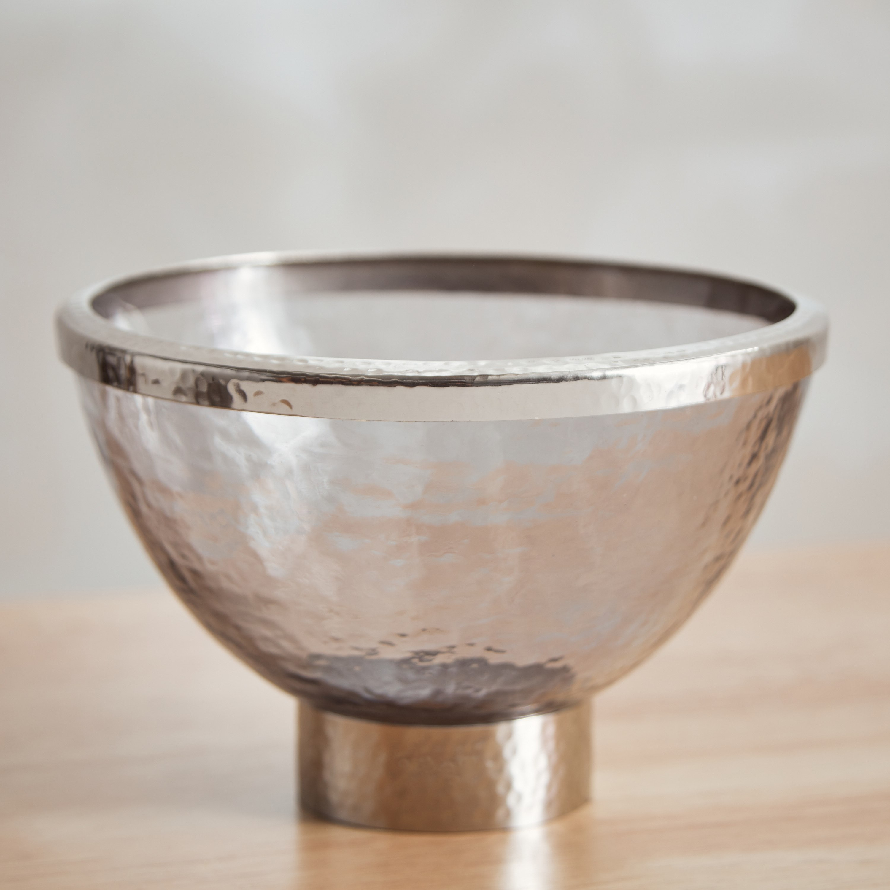 وعاء زجاج لاستر بحلقة ستيل من تاجوس - 17x17x10 سم-hbxdecorandfurnishings-homeaccessories-bowls-image-2
