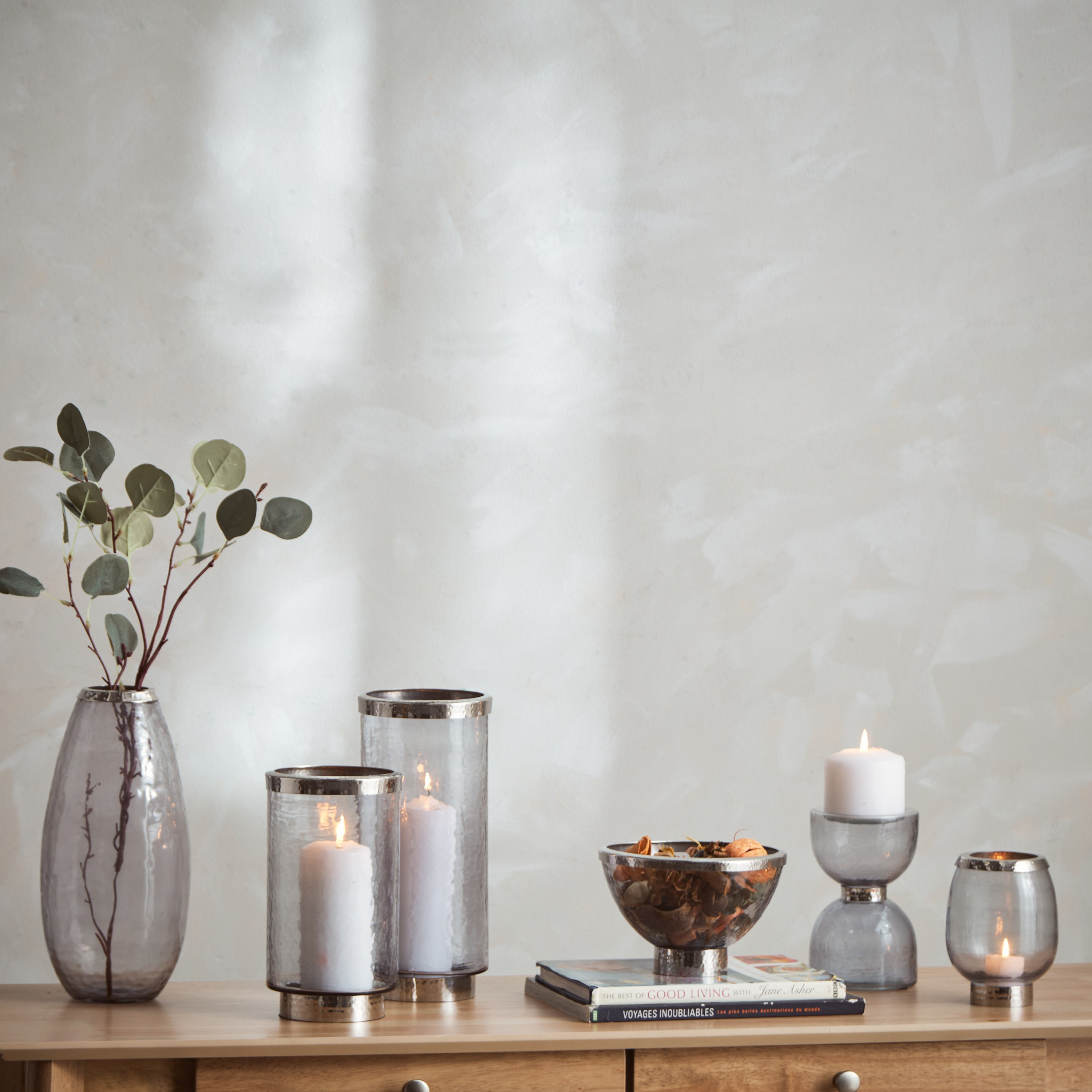 وعاء زجاج لاستر بحلقة ستيل من تاجوس - 17x17x10 سم-hbxdecorandfurnishings-homeaccessories-bowls-image-4