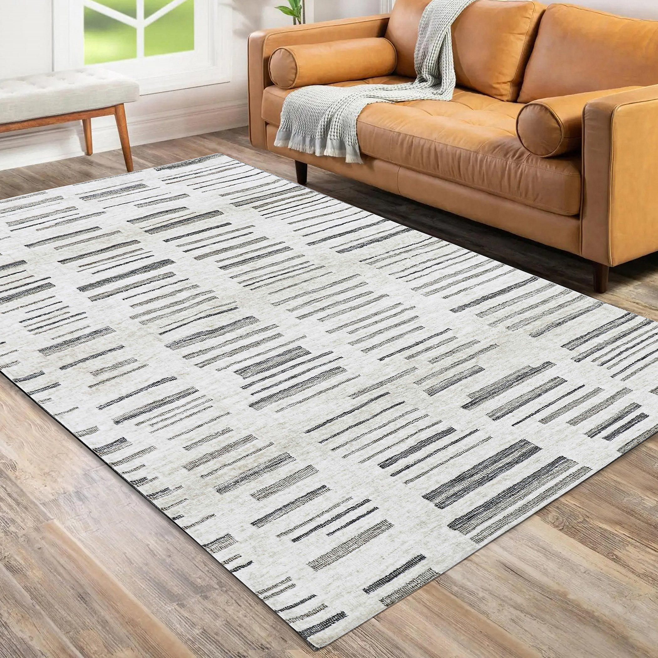سجادة ألبيرت من ميلتون - 150x200 سم-hbxdecorandfurnishings-floorcoverings-rugs-image-1