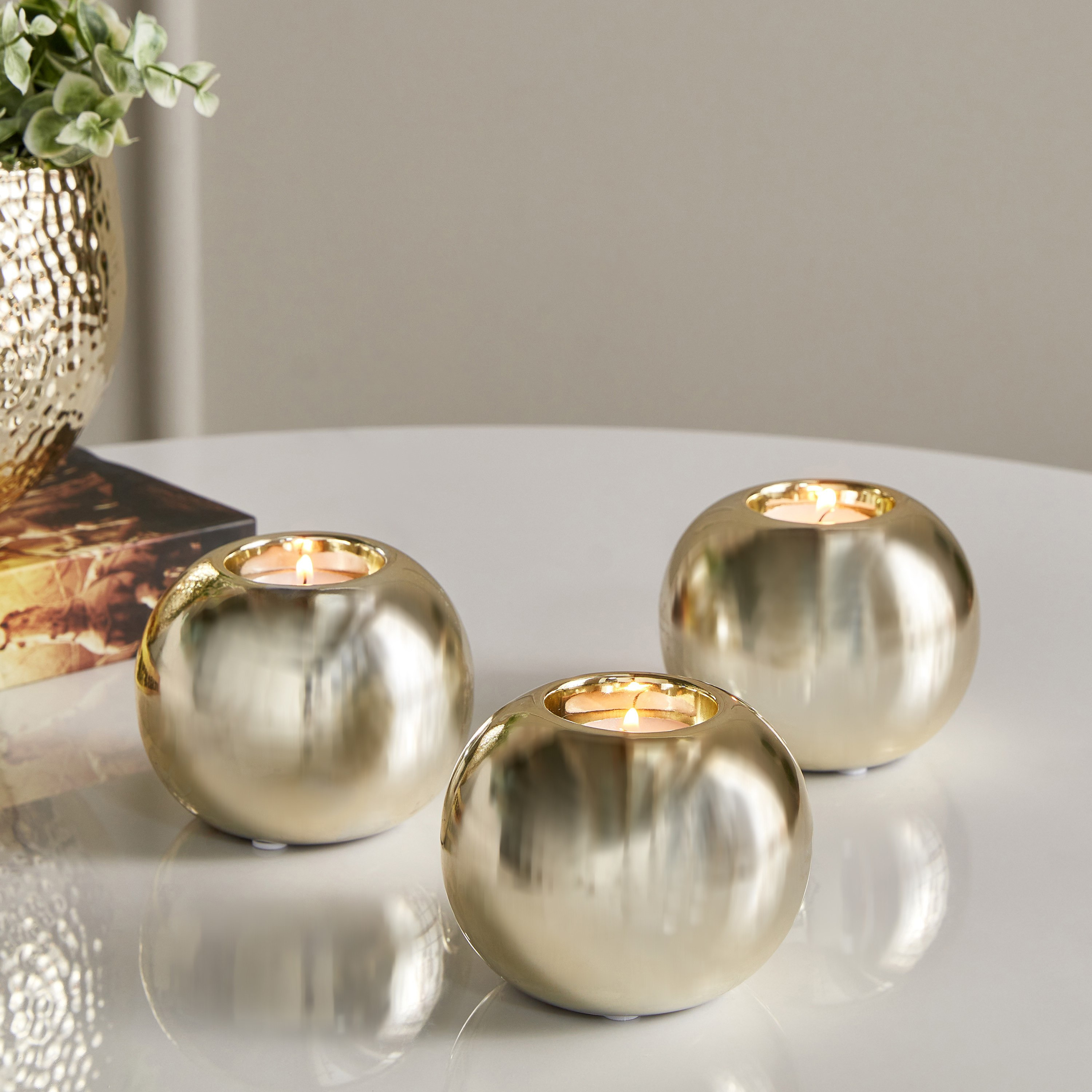 طقم حاملات شموع سيراميك 3 قطع من آش - 10.5x10.5x8.5 سم-hbxlivingroom-decorandaccessories-candleholders-image-1
