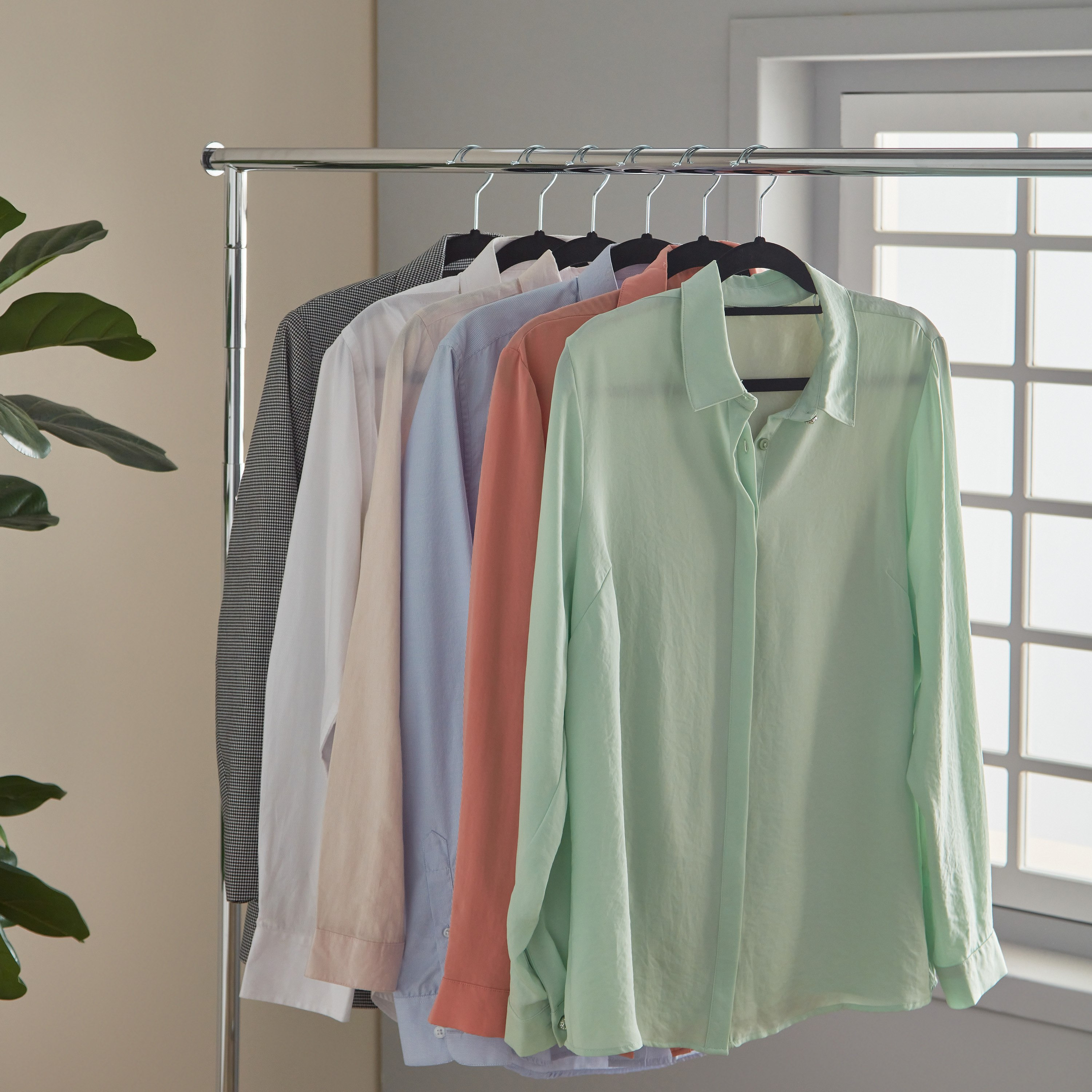 علّاقة ملابس مخملية من أميتي - طقم من 6 قطع-hbxhomeware-bathandlaundry-clothesdryingracks-image-5
