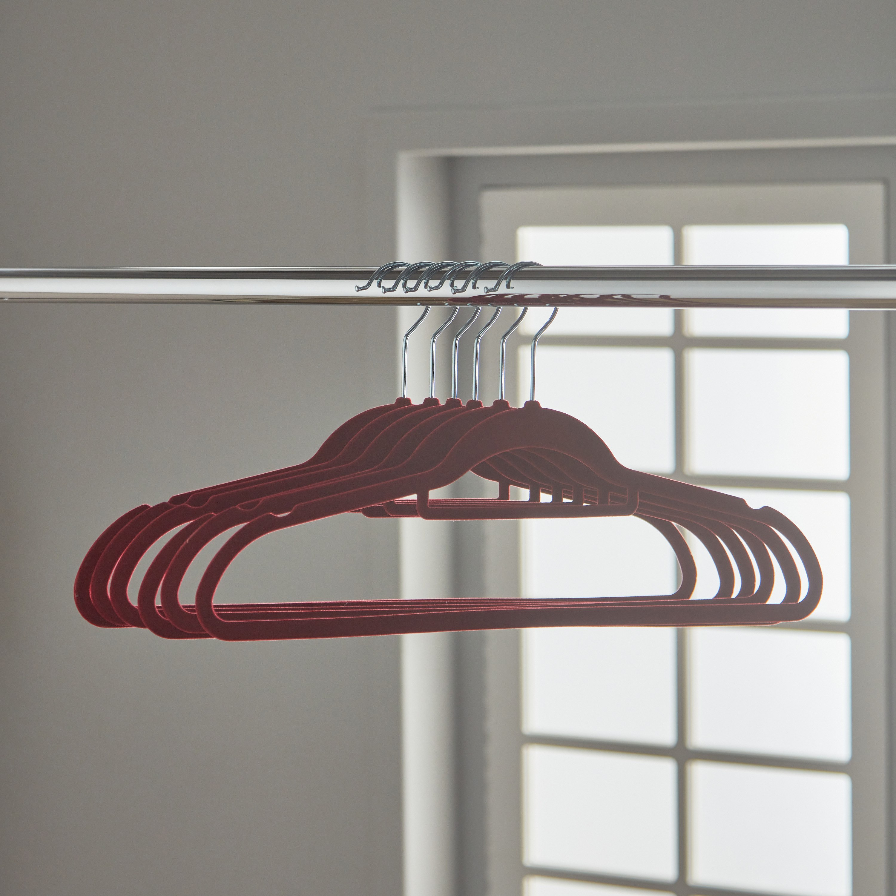 طقم علّاقات مخملية 6 قطع من أميتي-hbxhomeware-bathandlaundry-clothesdryingracks-image-2