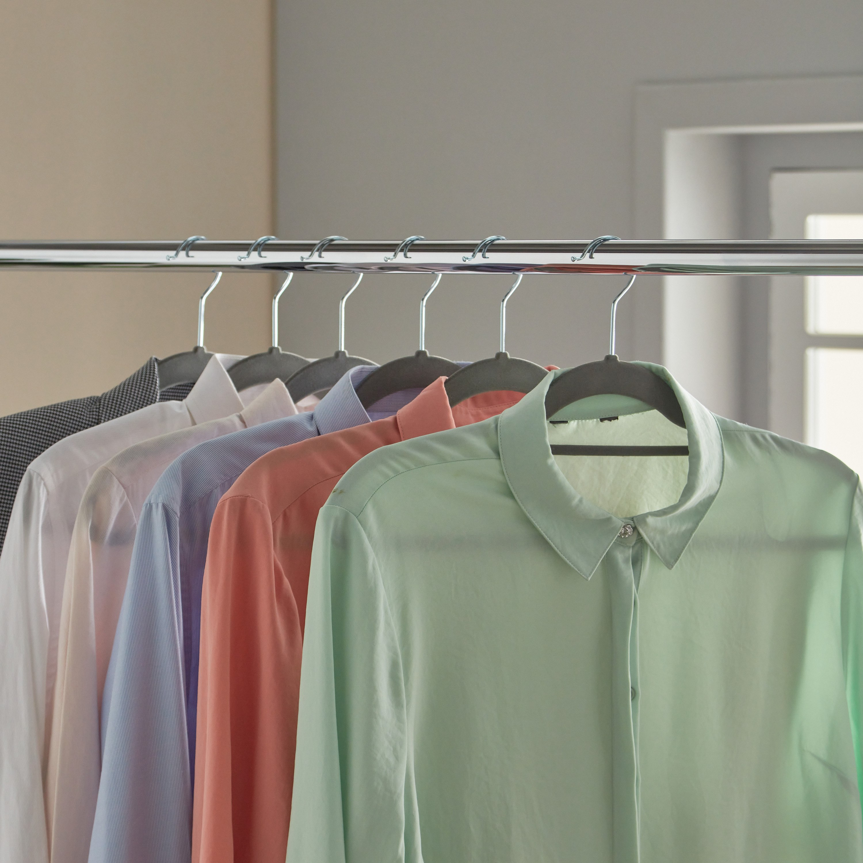 طقم علّاقات مخملية 6 قطع من أميتي-hbxhomeware-bathandlaundry-clothesdryingracks-image-1