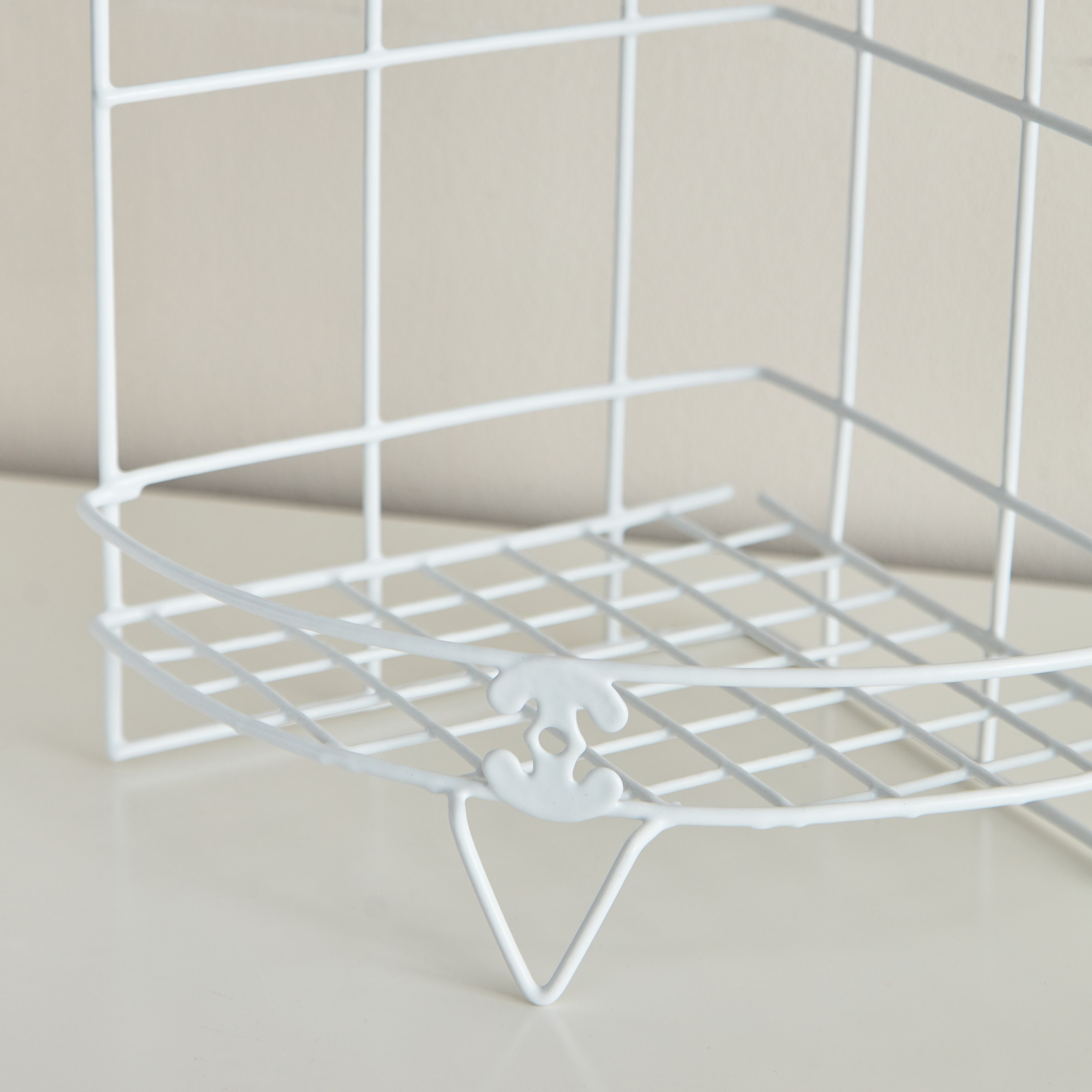 رف حمام طابقين من أميتي - 21x8x26 سم-hbxhomeware-hbxbathroom-image-4