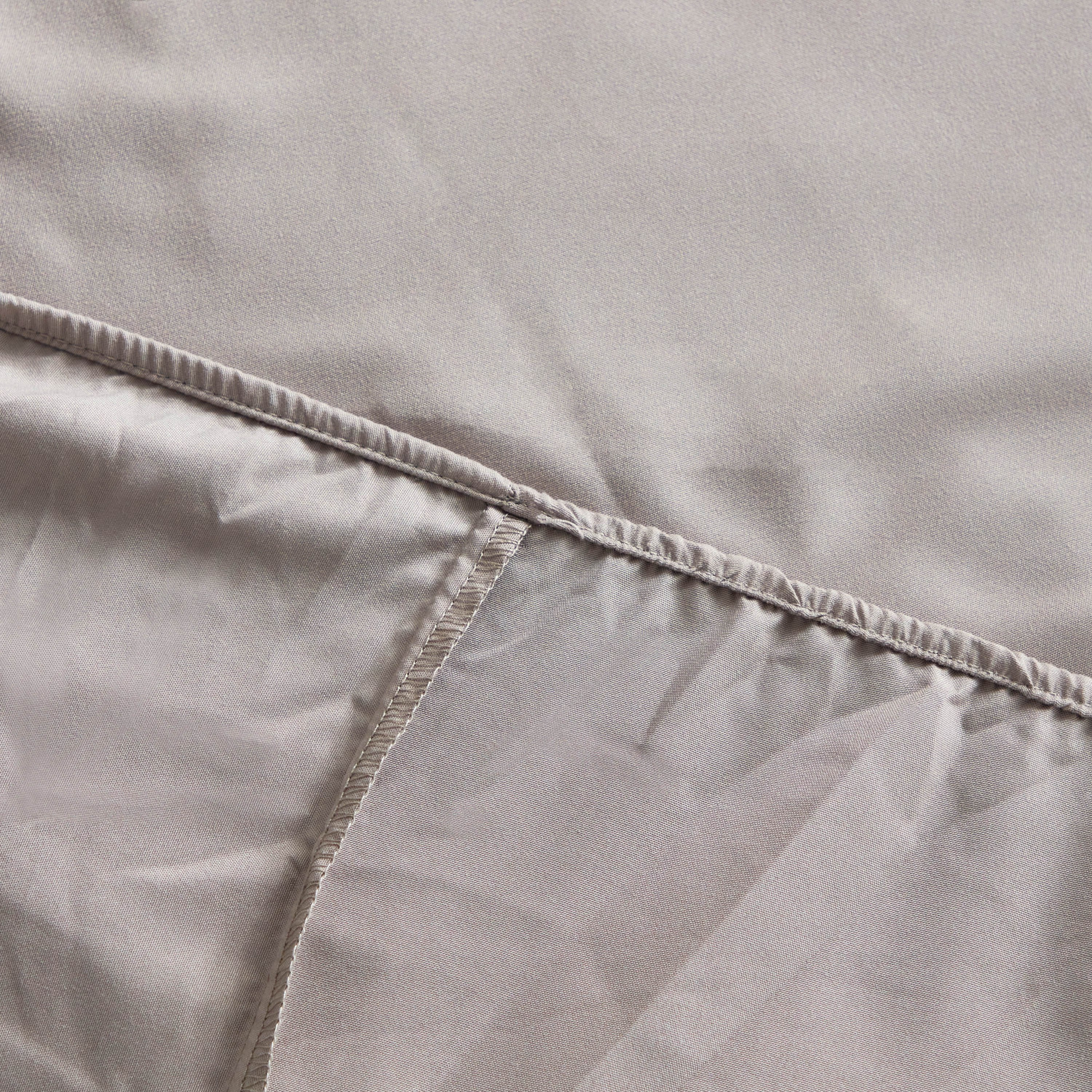 شرشف مطاطي مزدوج سادة من الألياف الدقيقة من ديربي - 140x200+25 سم-hbxhomeware-hbxbedroom-image-5