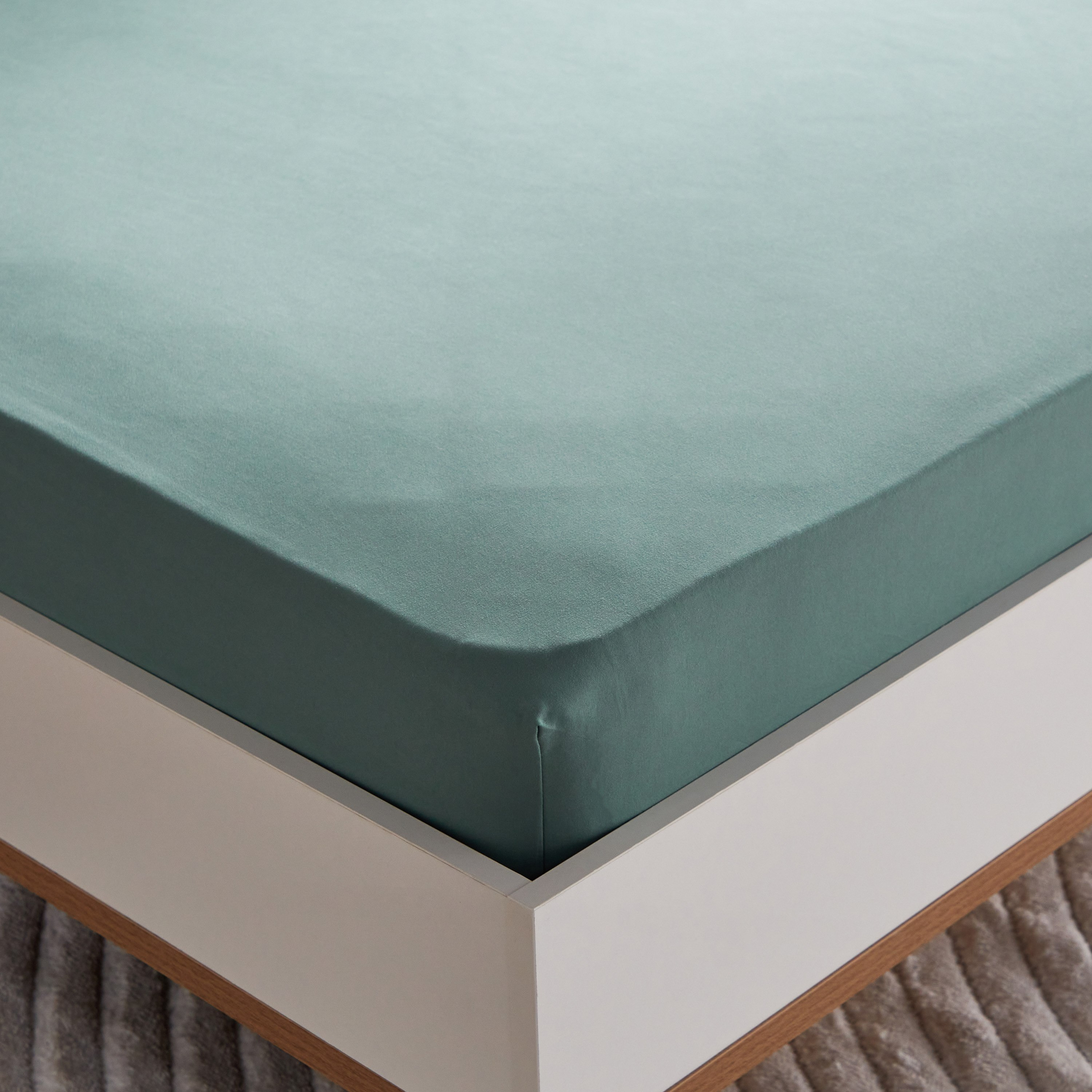 شرشف مطاطي كوين سادة من الألياف الدقيقة من ديربي - 150x200+25 سم-hbxhomeware-hbxbedroom-image-5
