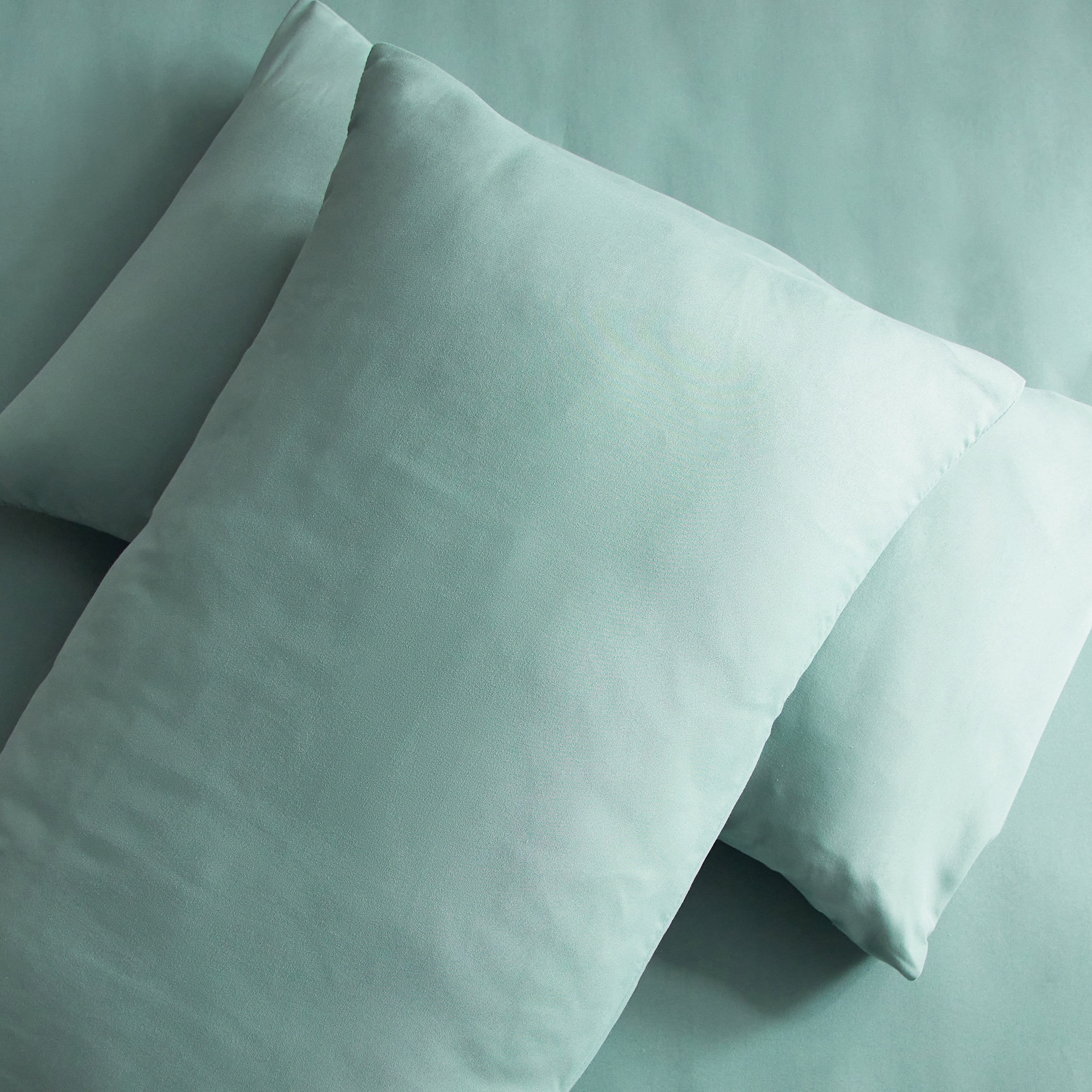 طقم أغطية وسادة سادة من ألياف دقيقة قطعتين من ديربي - 45x70 سم-hbxhomeware-hbxbedroom-image-6