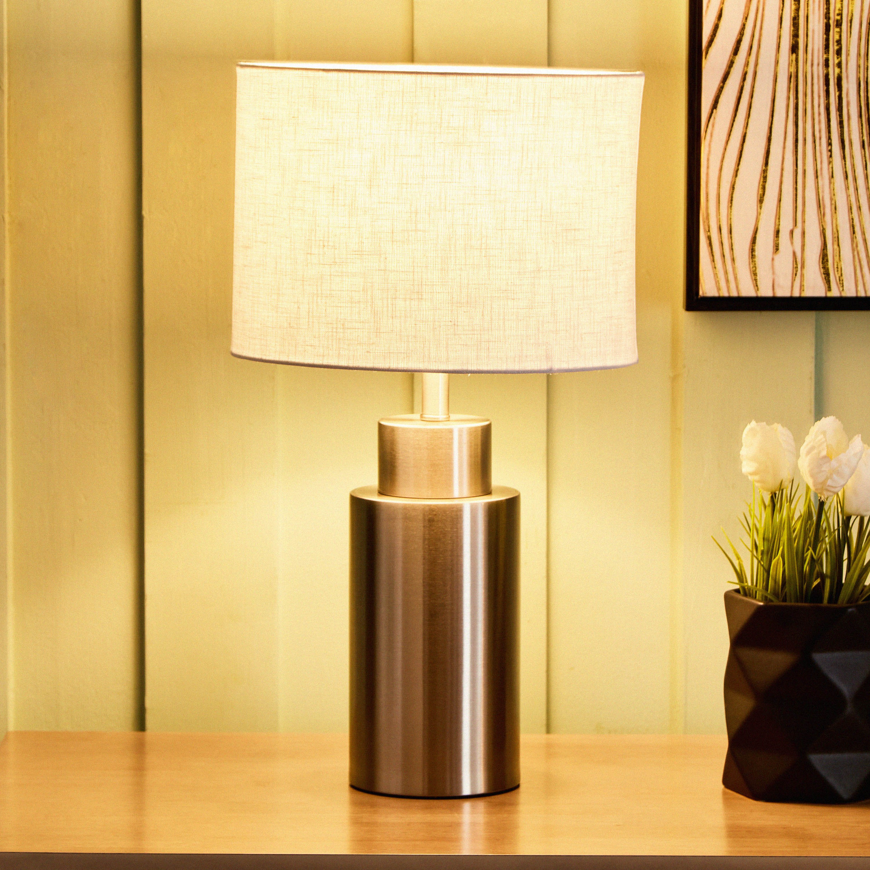 مصباح طاولة معدني بغطاء كتان من دنفير - 28x28x49 سم-hbxlivingroom-lighting-tablelamps-image-2