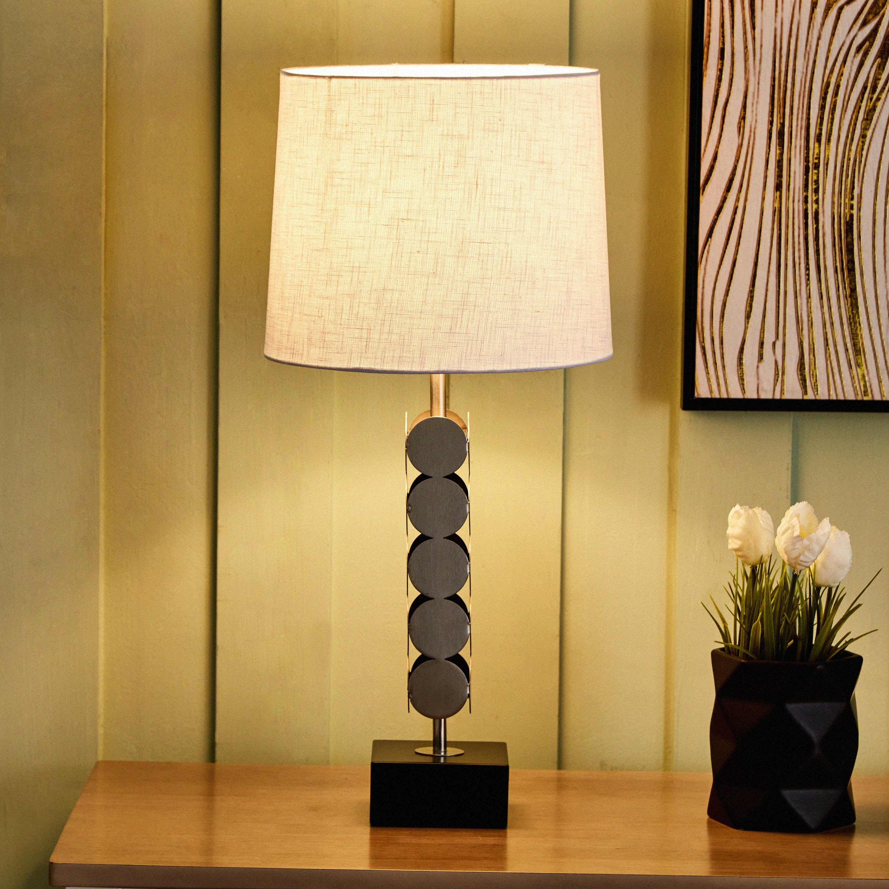 مصباح طاولة معدن بغطاء كتان من دنفر - 28x28x60 سم-hbxlivingroom-lighting-tablelamps-image-2