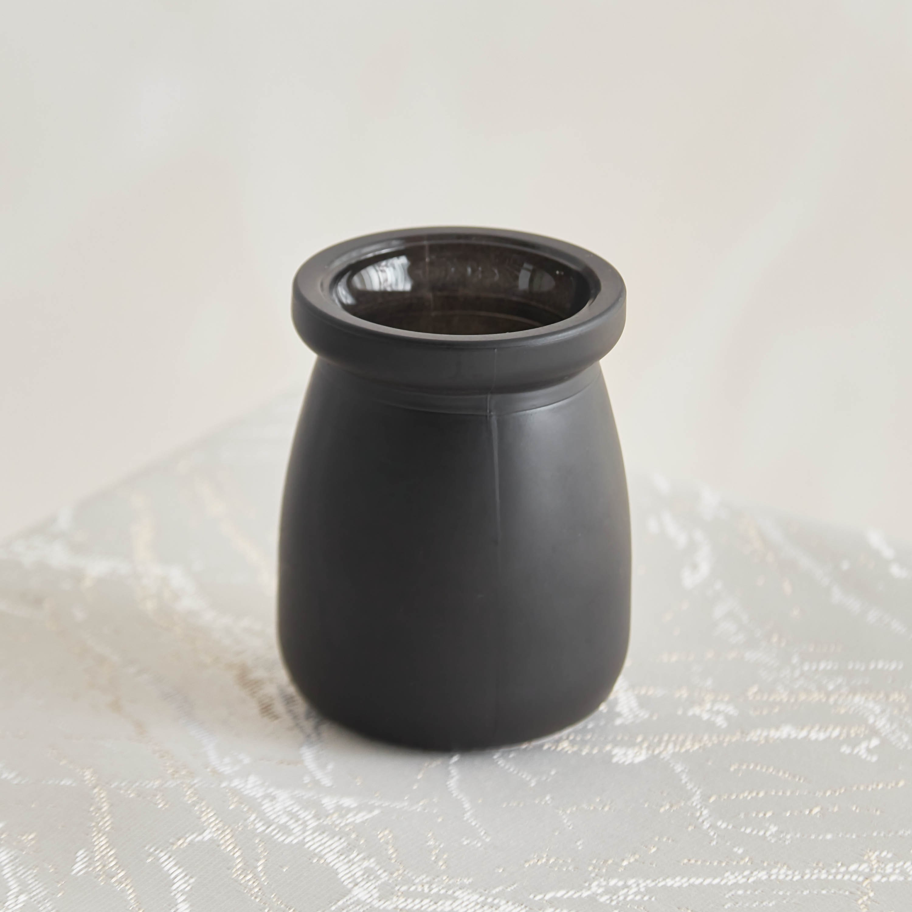 Dexi Scented Candle with 3% Fragrance 55% Wax Grammage and Cork - 5x7 cm-hbxhomeware-hbxdecorandfurnishings-image-2