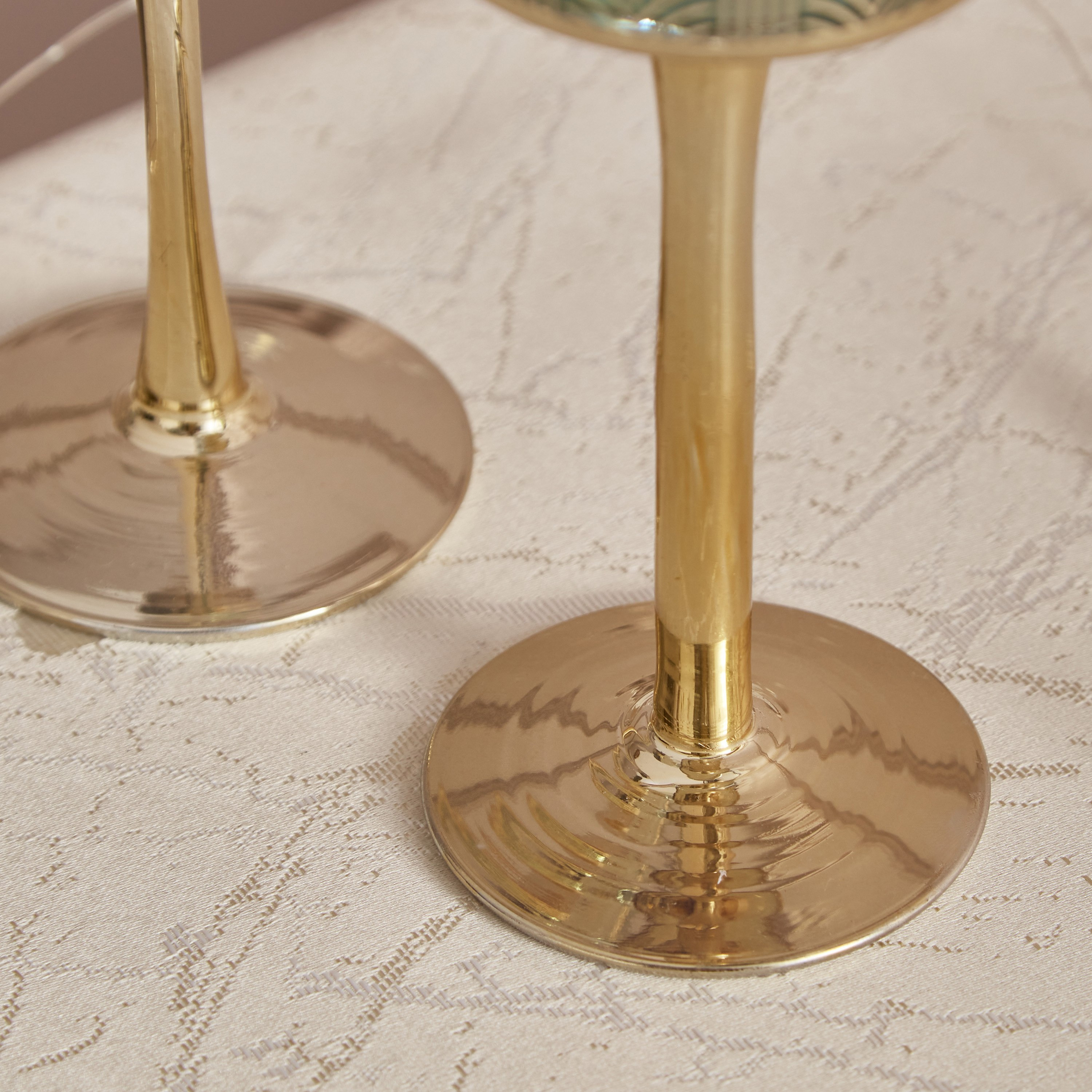 طقم حاملات شموع زجاج قطعتين من ديكسي-hbxlivingroom-decorandaccessories-candleholders-image-4