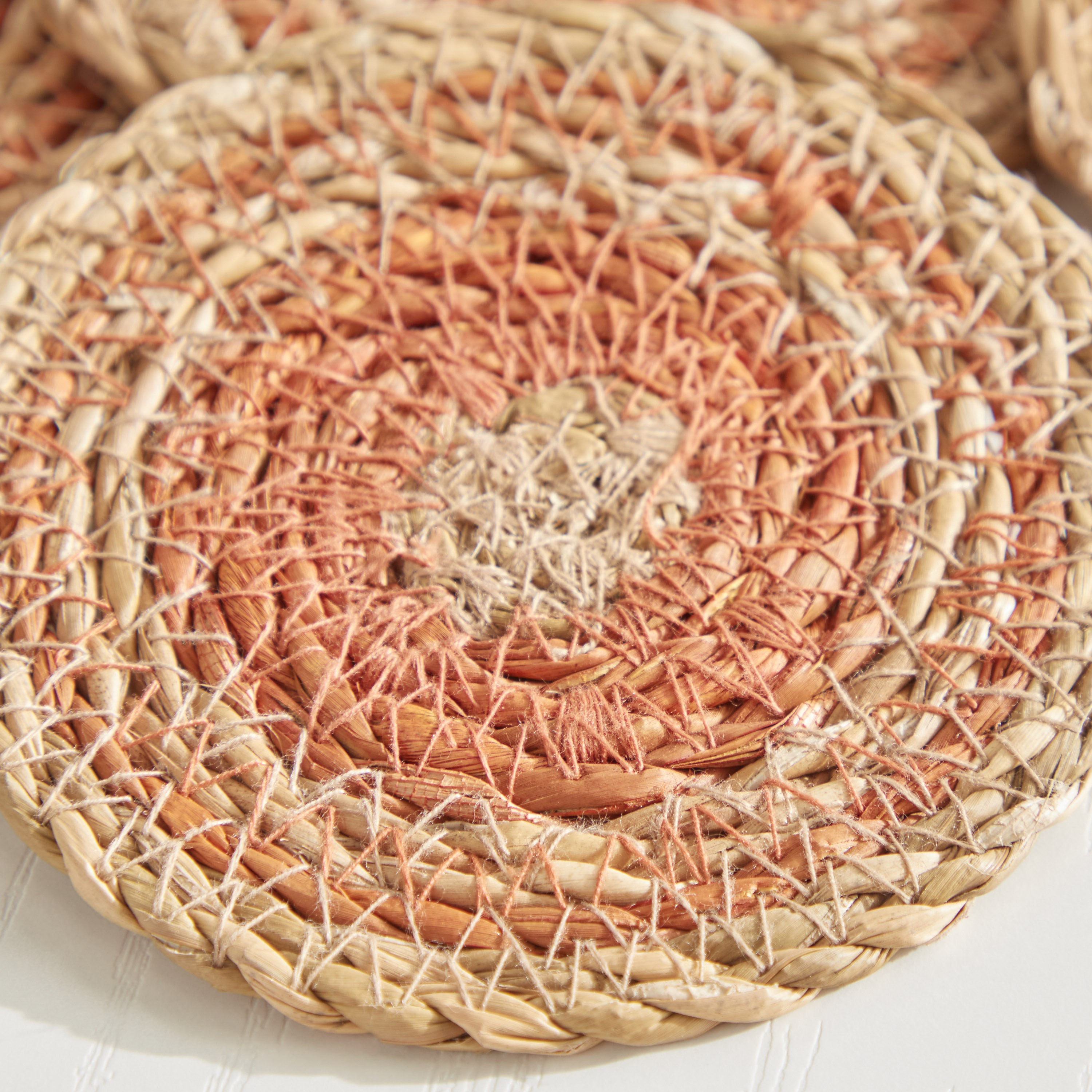 طقم واقيات طاولة 4 قطع من ناتشورالوم - 10 سم-hbxdecorandfurnishings-homefurnishings-tablelinens-image-3