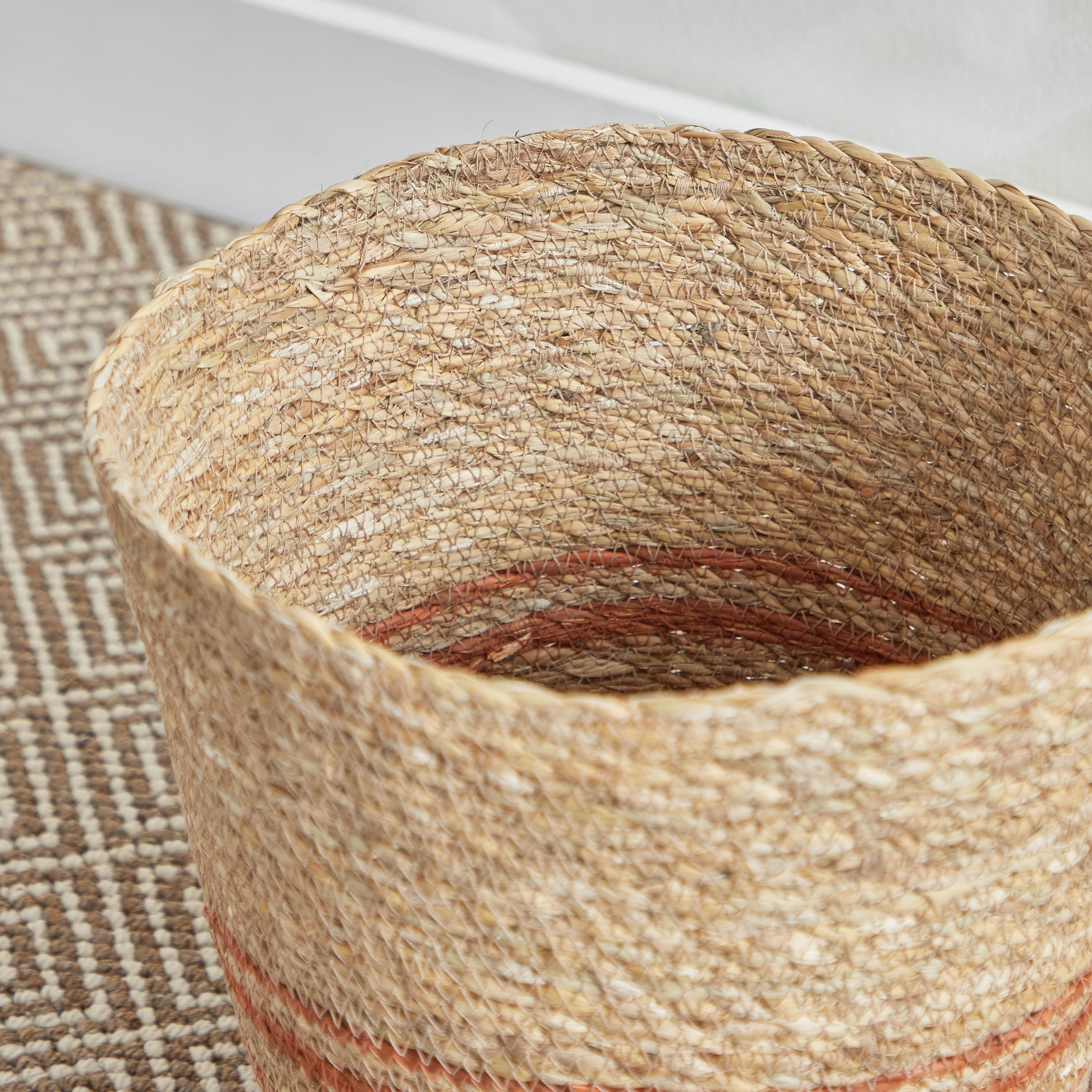 إناء زرع روطان مخروطي من ناتشورالوم - 19x19x25 سم-hbxhomeware-hbxdecorandfurnishings-image-3