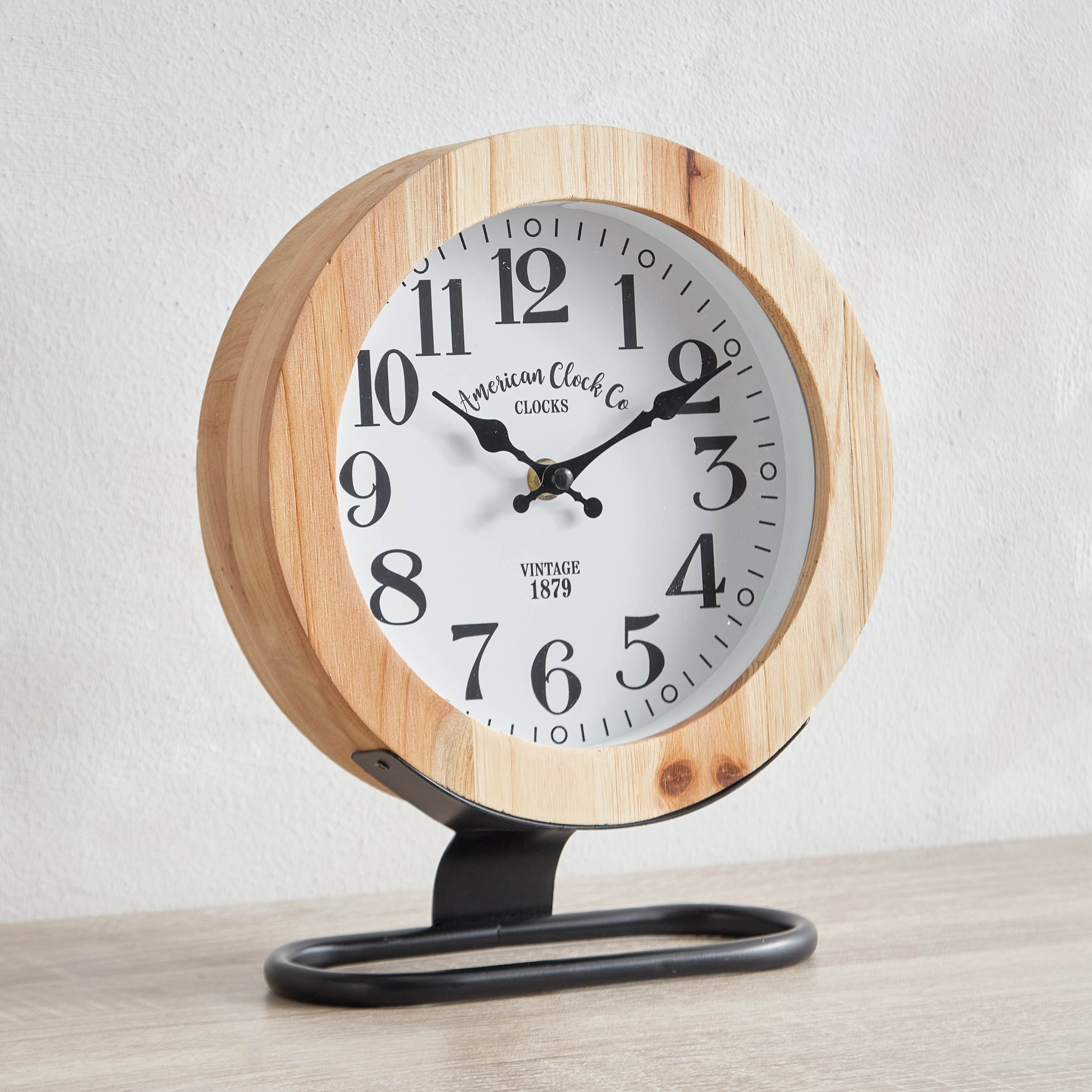 ساعة طاولة خشبية من سانتياجو - 22.5x27.5x8 سم-hbxhomeware-hbxdecorandfurnishings-image-1