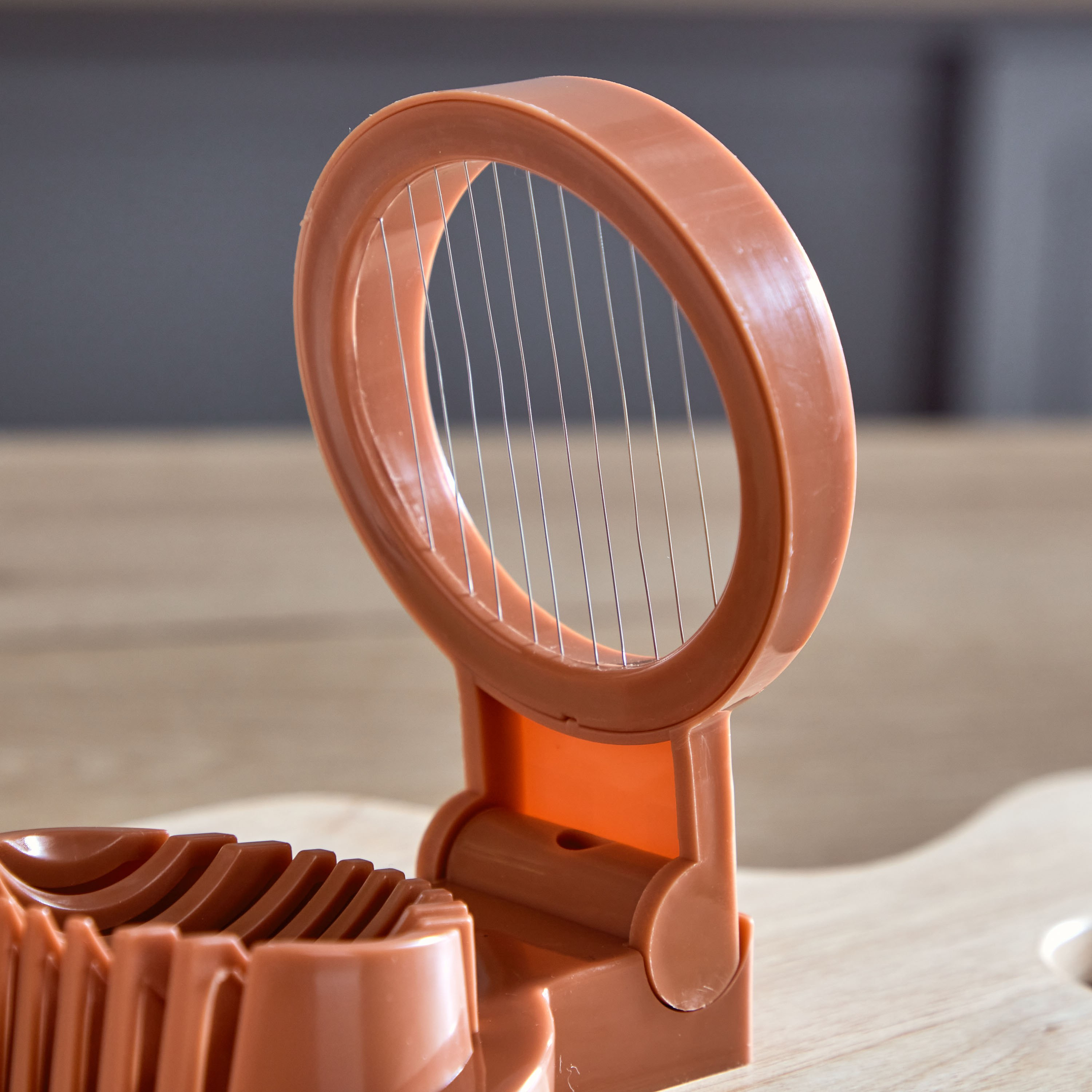 Easy Chef Egg Slicer-hbxhomeware-hbxkitchen-image-3