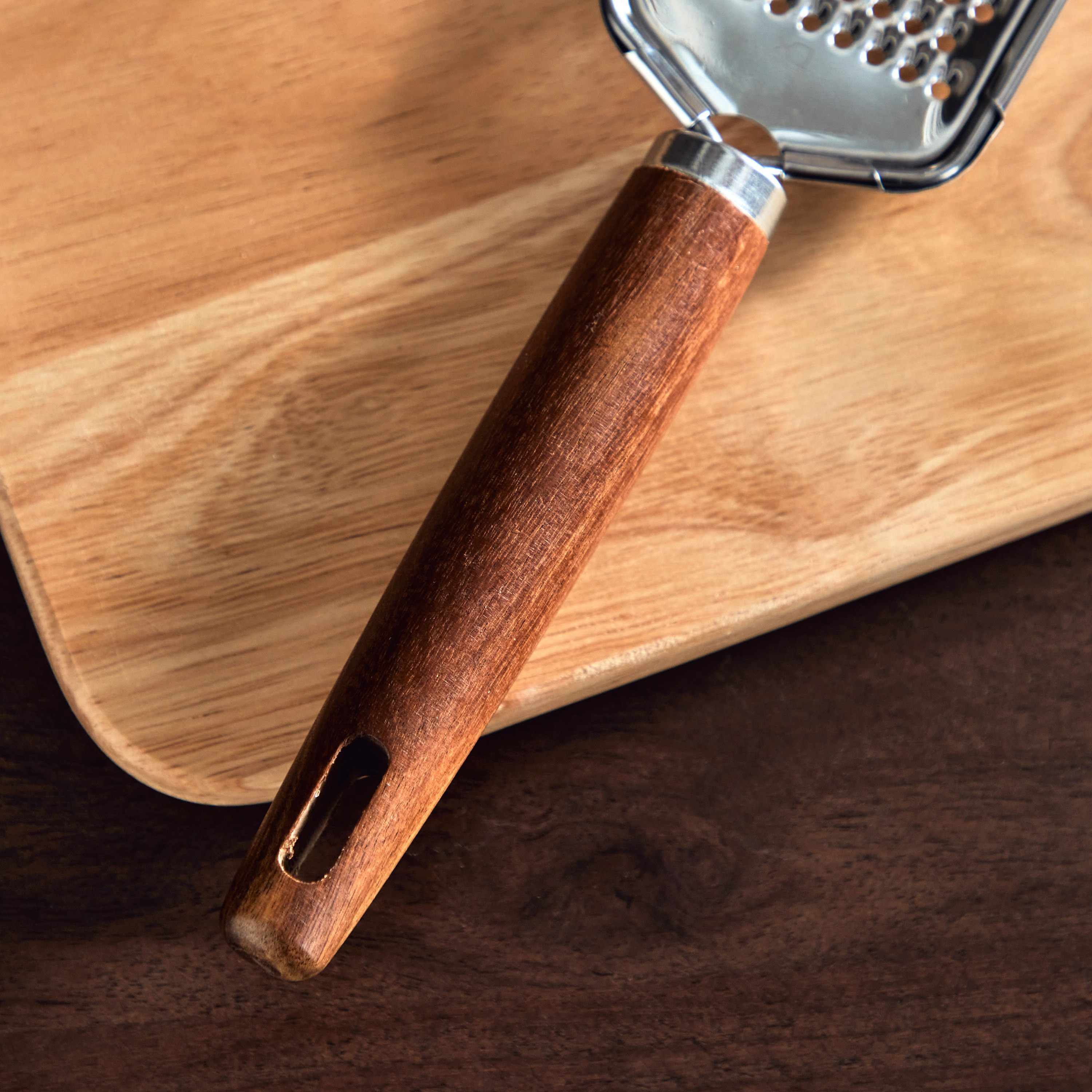 Eco Grip Grater-hbxhomeware-hbxkitchen-image-3