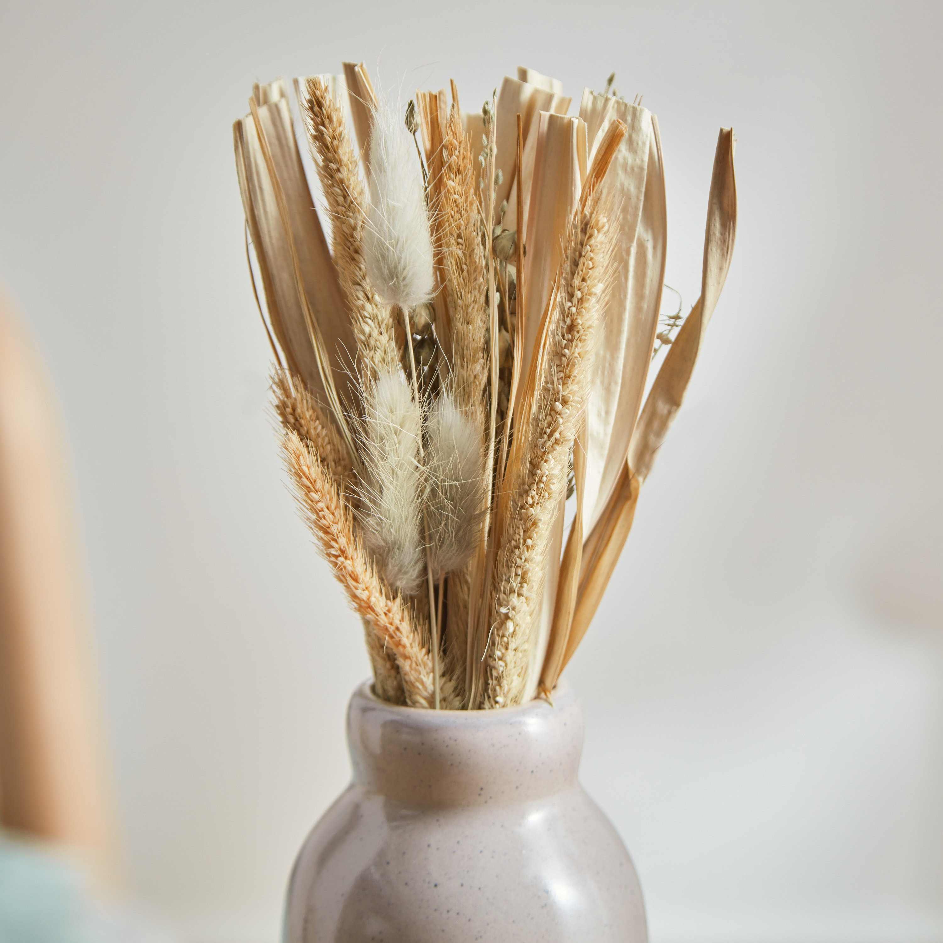 Miley Fire Leaves Floral Arrangement with Ceramic Vase - 7.2x7.2x28 cm-hbxdecorandfurnishings-homeaccessories-artificialflowersandplants-image-2