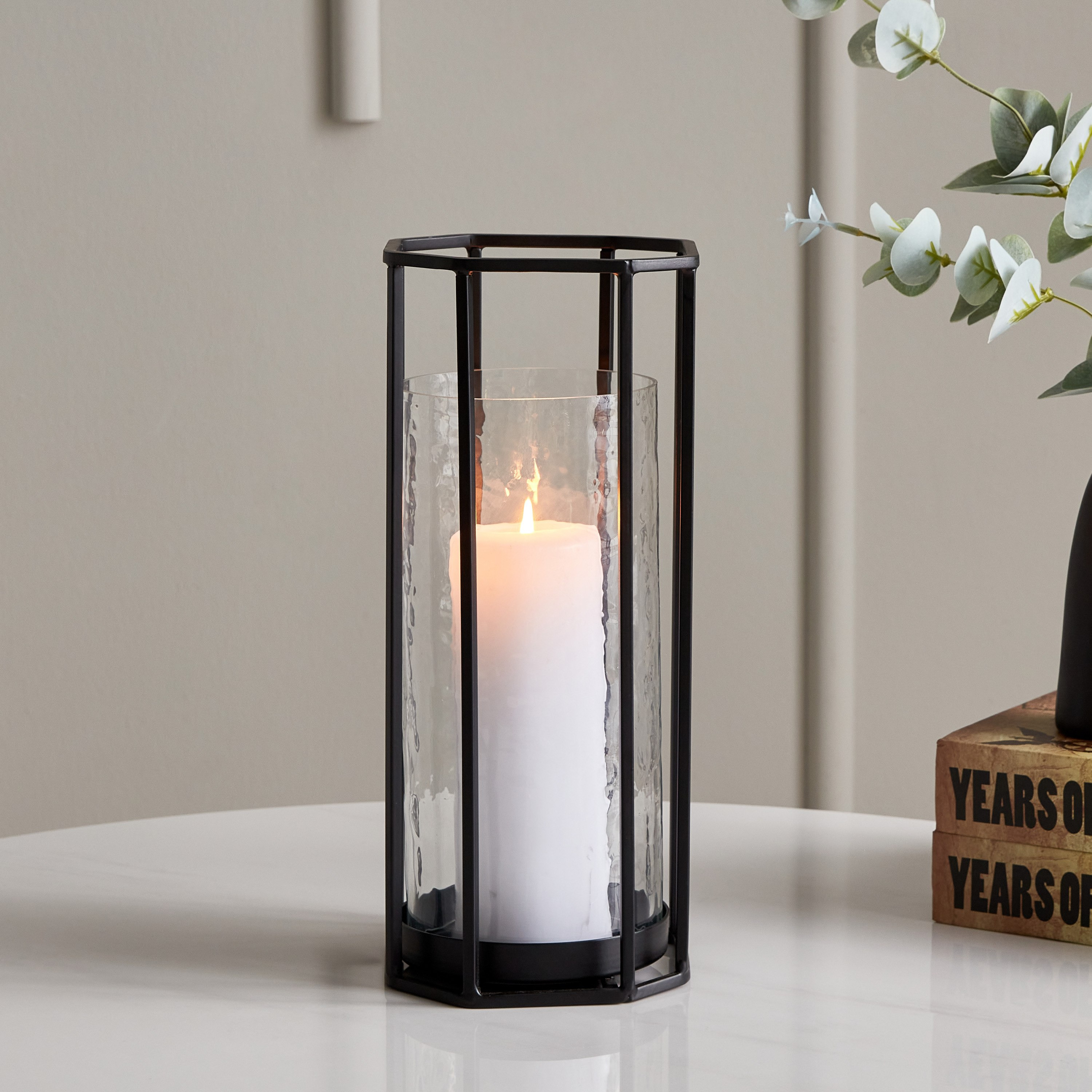 حامل شموع فانوس معدن مع زجاج من فيرف - 18x18x28.5 سم-hbxlivingroom-decorandaccessories-candleholders-image-1