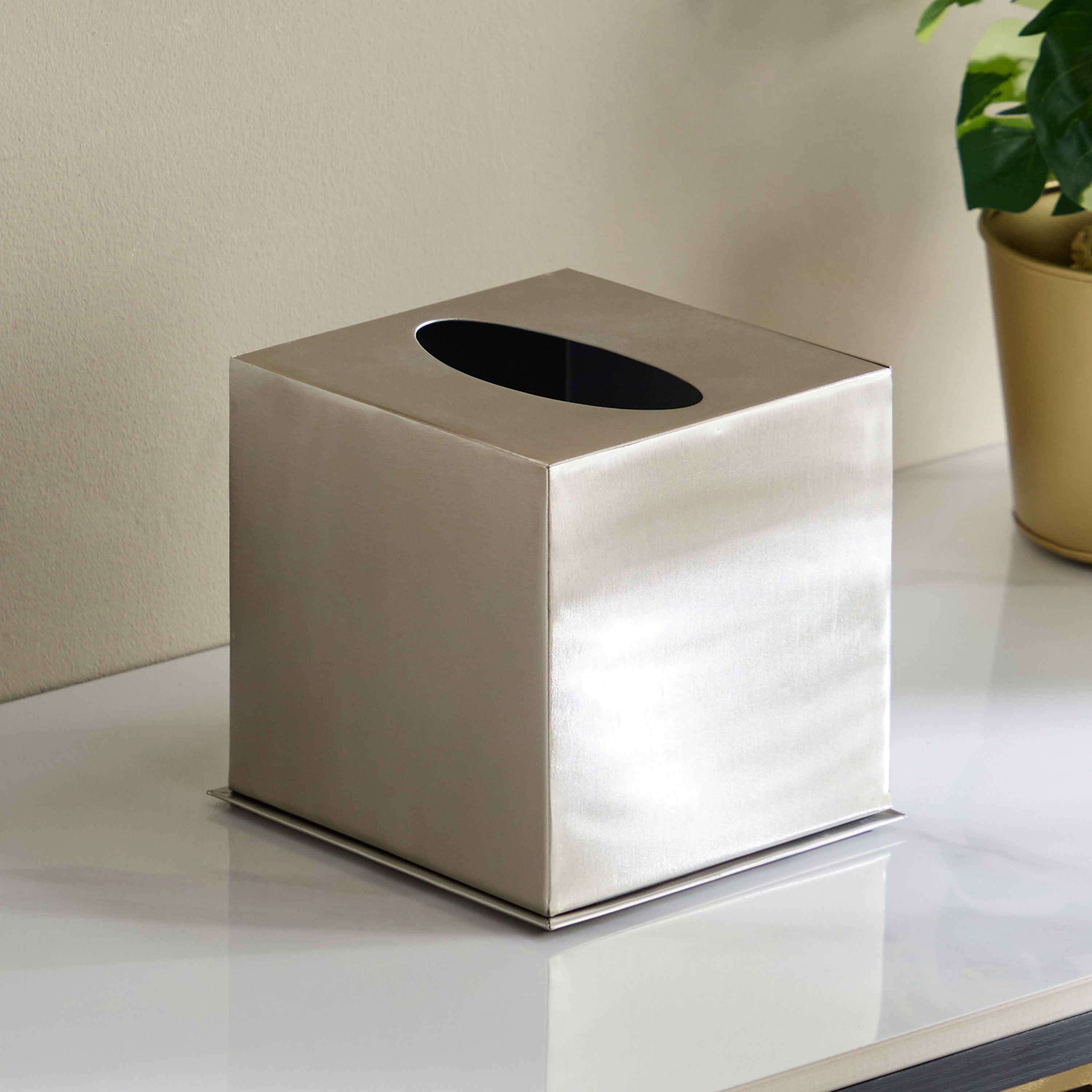 Verve Metal Tissue Holder - 13x13x15 cm-hbxdecorandfurnishings-homeaccessories-novelties-image-2