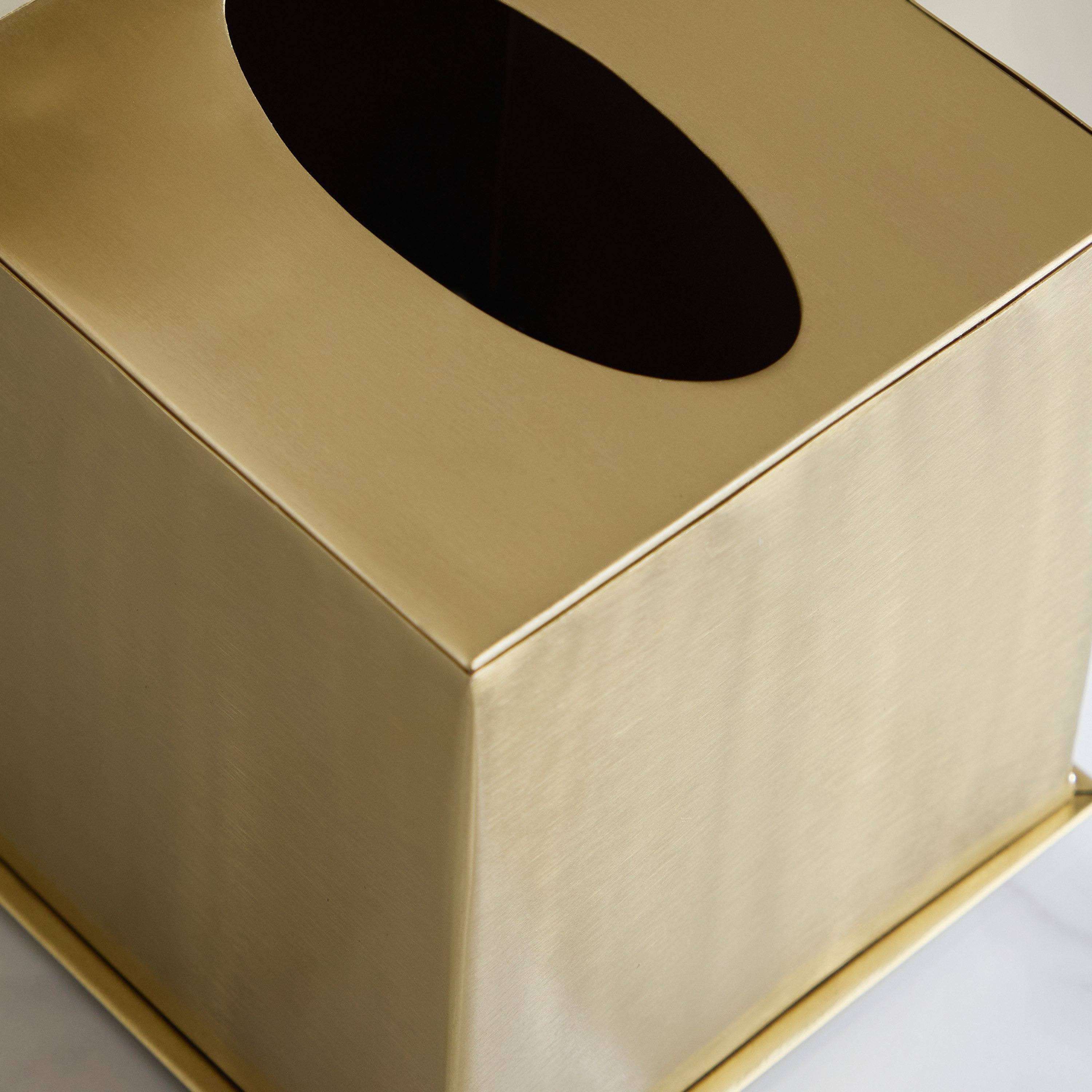 Verve Metal Tissue Holder - 13x13x15 cm-hbxdecorandfurnishings-homeaccessories-novelties-image-3